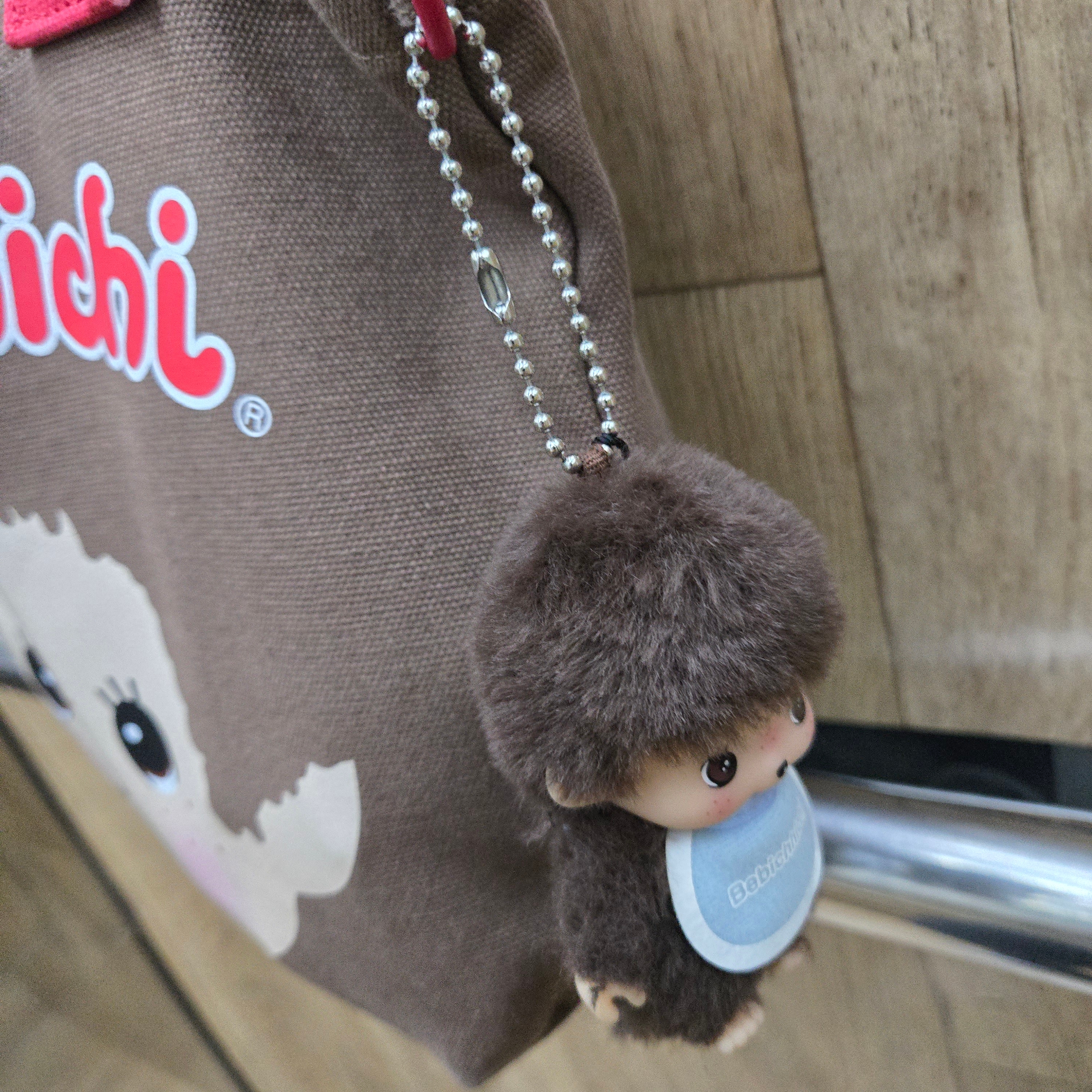 Monchhichi Bebichhichi Bighead Boy Key Chain Brown 착용 스타일