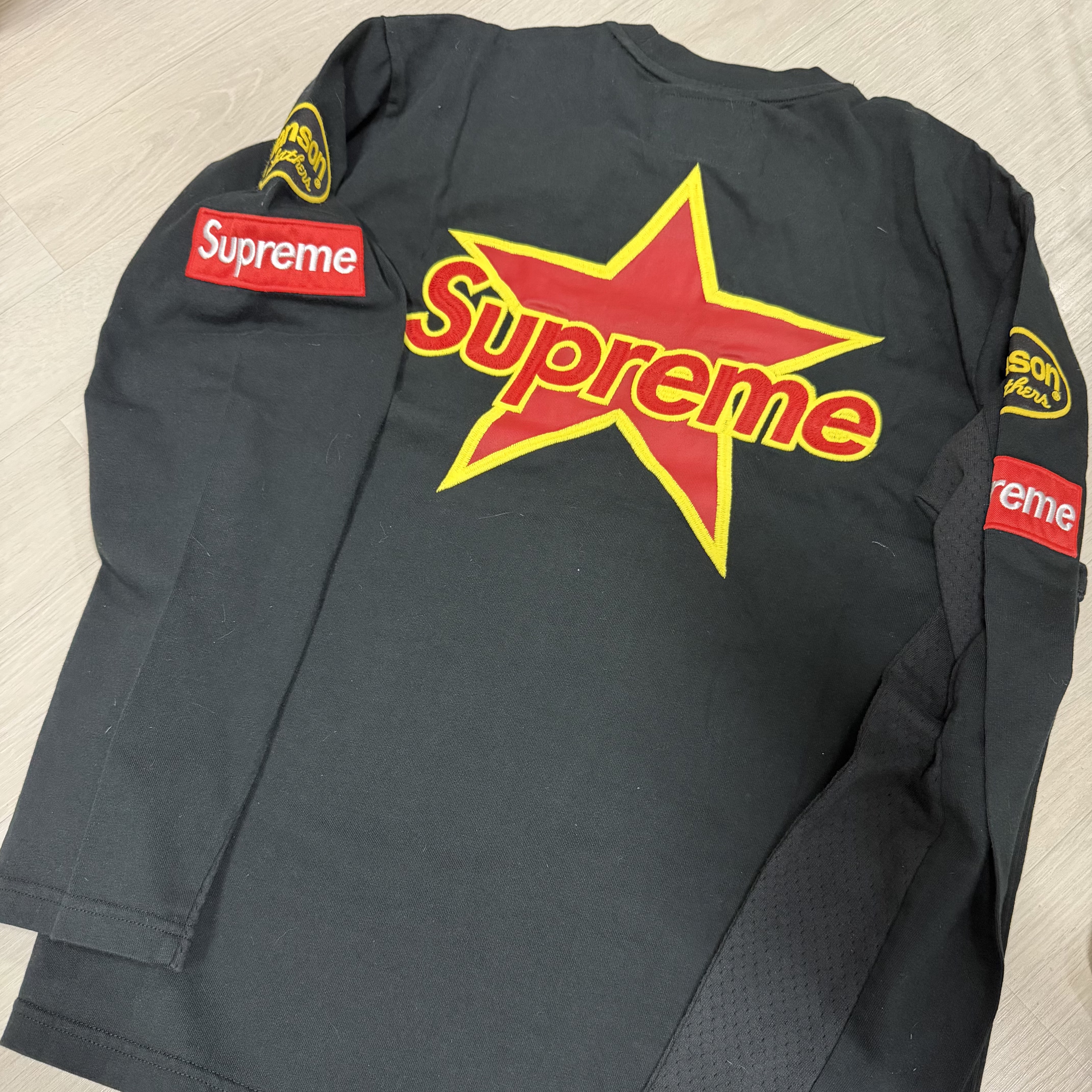 Supreme x Vanson Leathers L/S Top Black - 26SS 착용 스타일 - 2