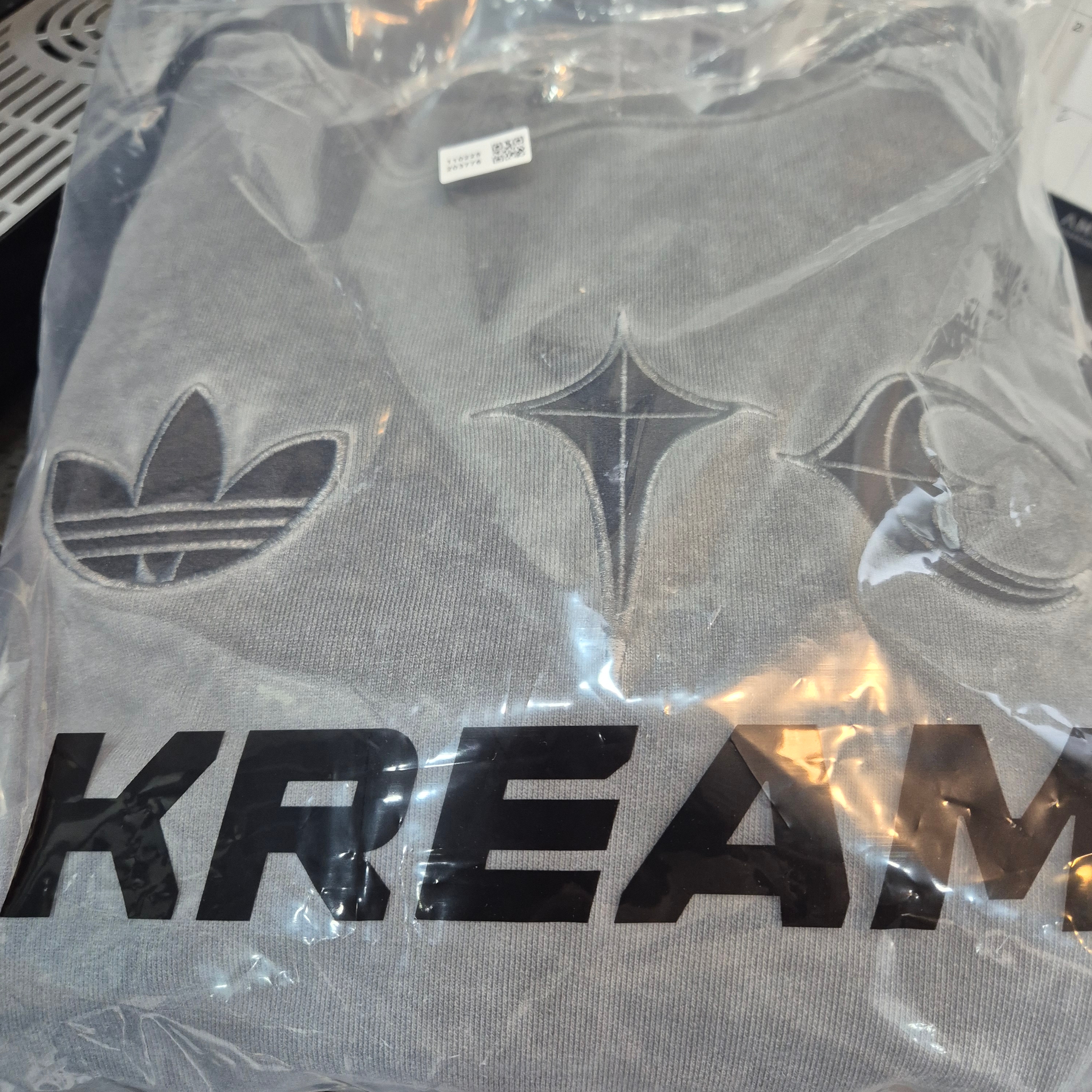 Adidas x Thug Club Sweat Hoodie Black - KR Sizing 착용 스타일