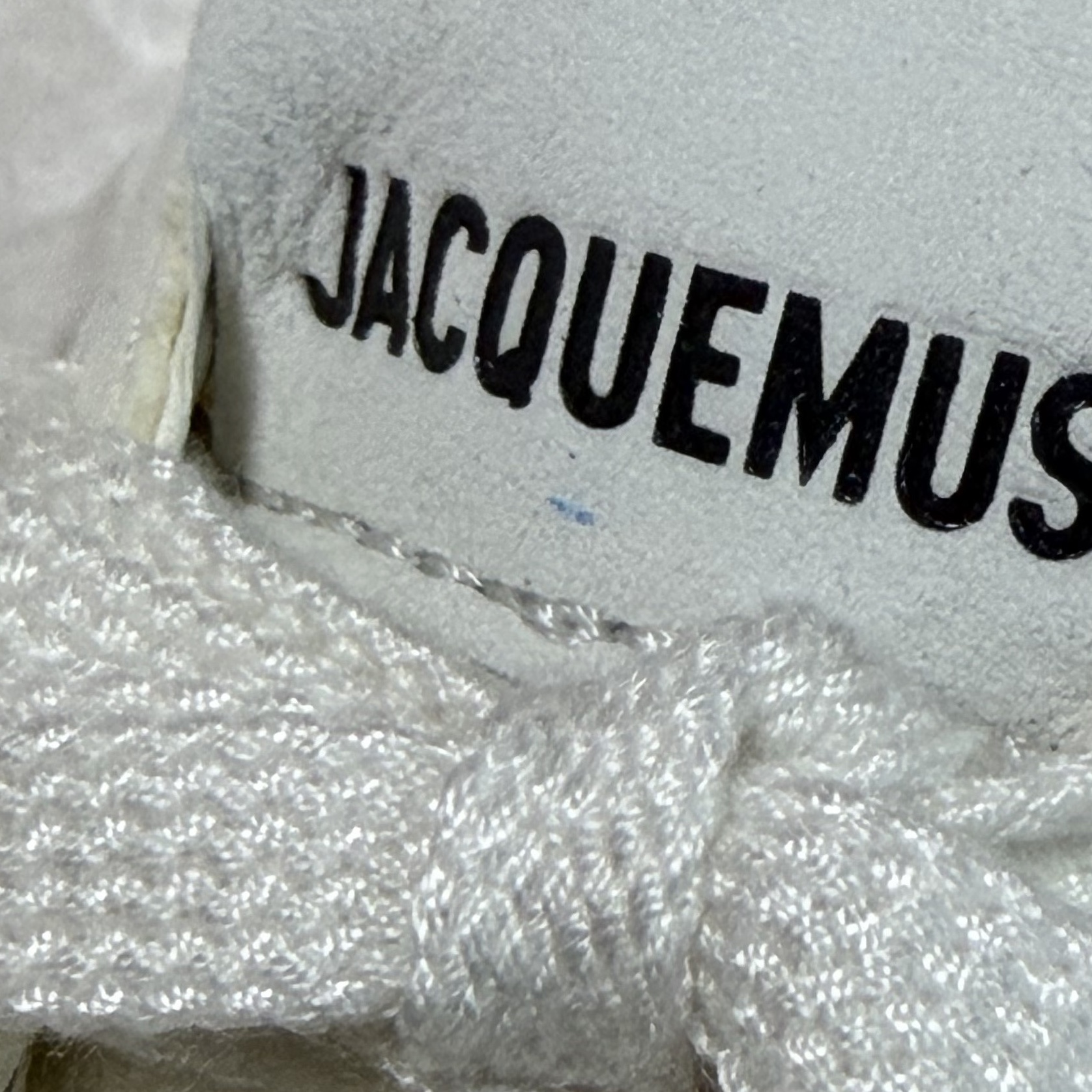 Nike x Jacquemus Moon Shoe SP Soft Pearl Sail 착용 스타일 - 2