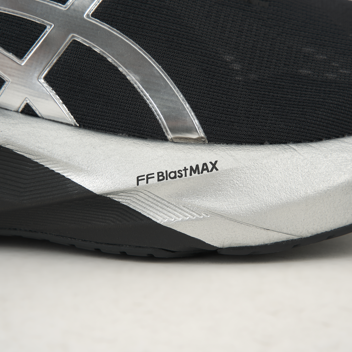 아식스 노바블라스트 5 플래티넘 블랙(Asics Novablast 5 Platinum Black) - 7