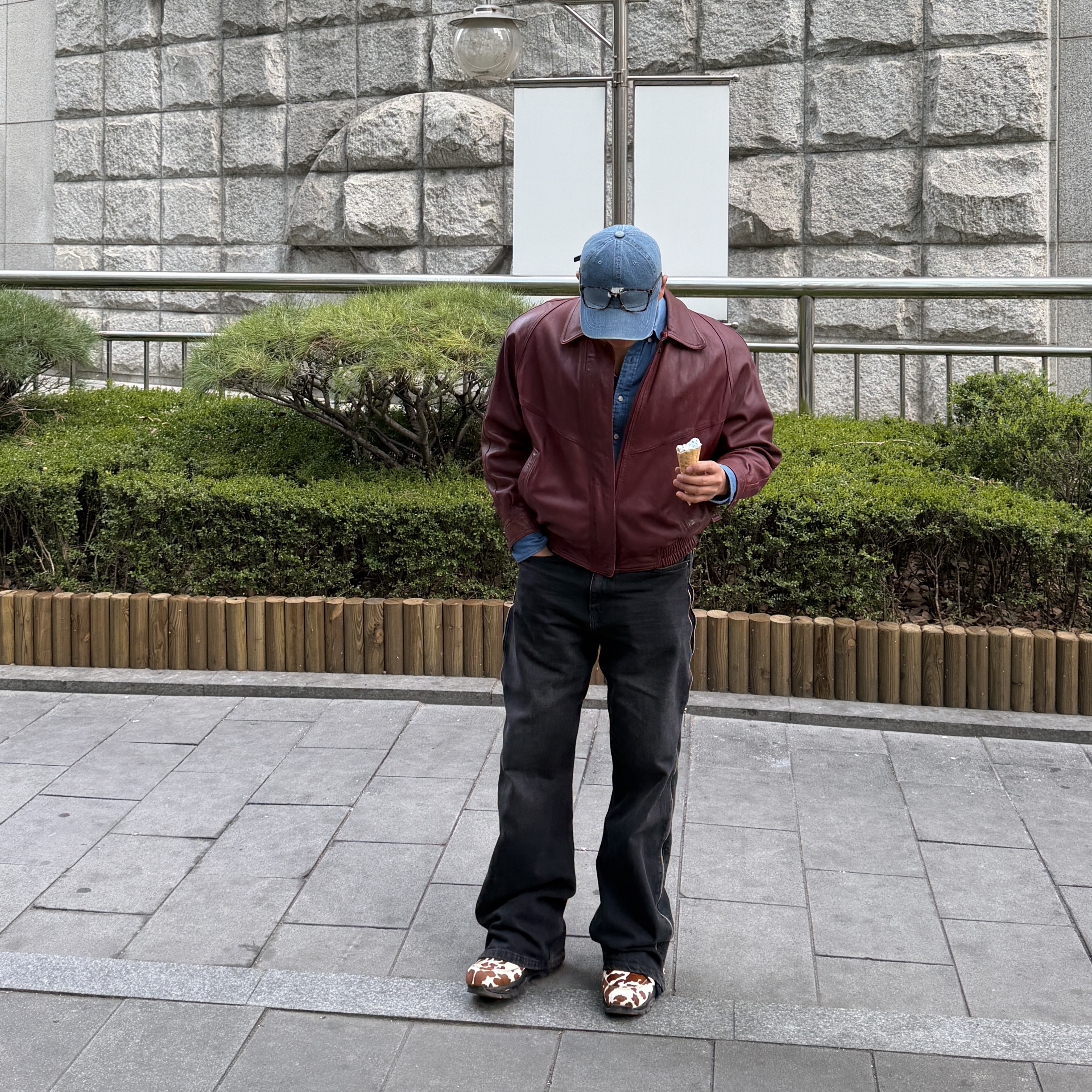 Nike Air Max Goadome QS Sail and Cacao Wow, Nike Club Unstructured Denim Cap Aegean Storm Thunder Blue 착용 스타일 - 1