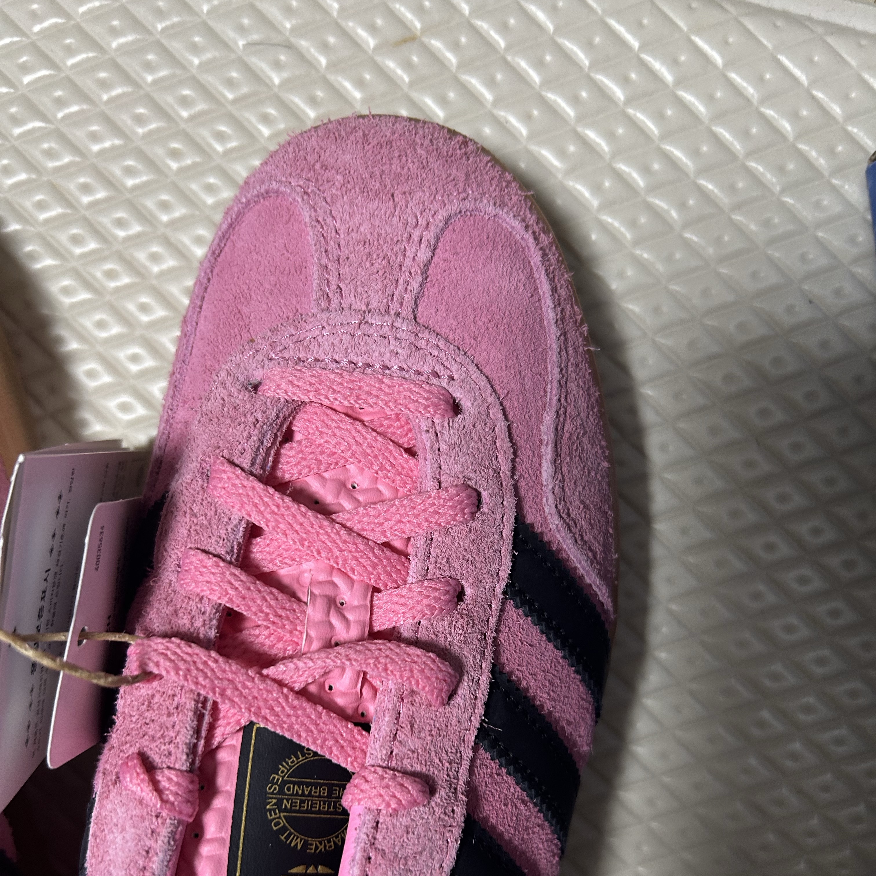 (W) Adidas Gazelle Indoor Bliss Pink 착용 스타일