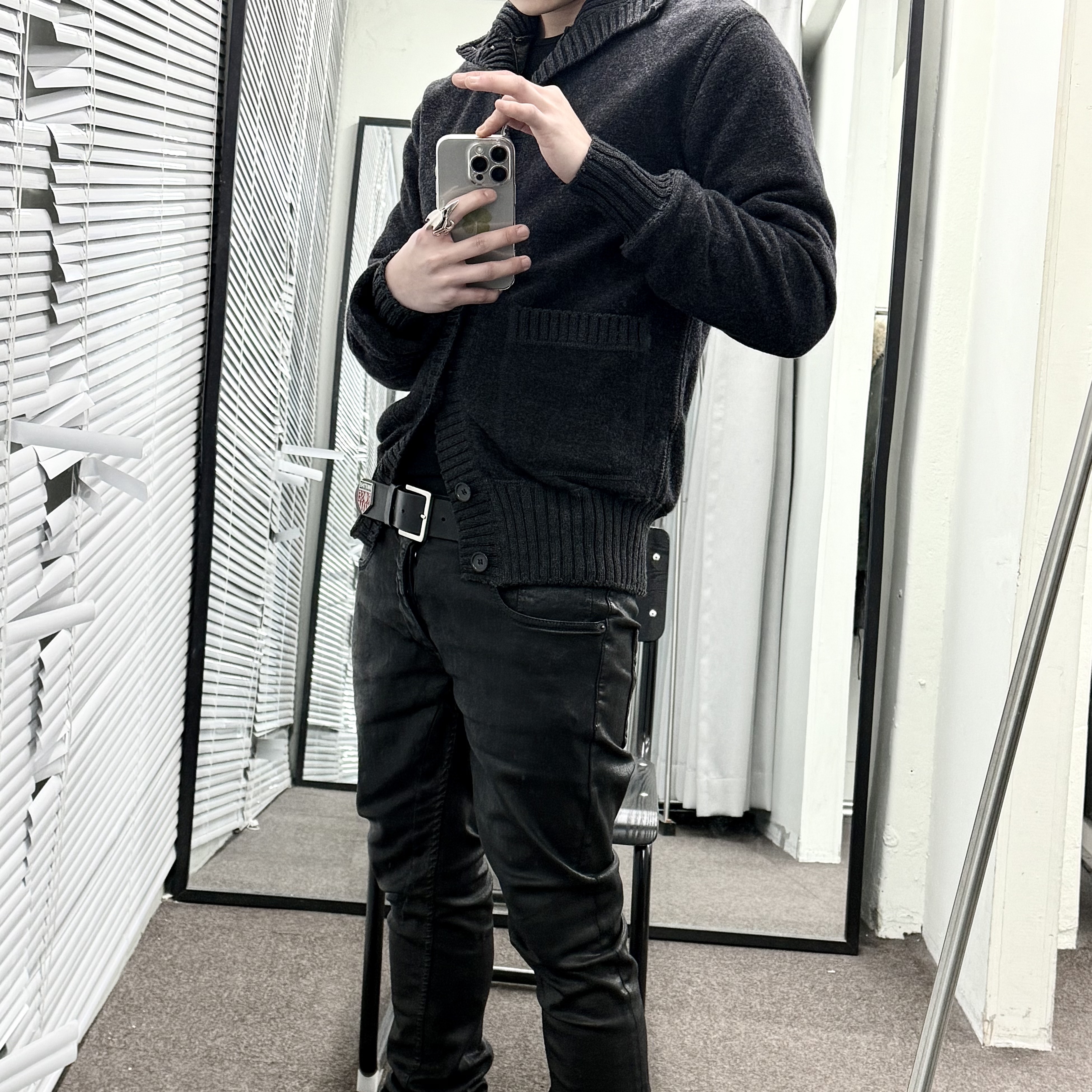 1017 Alyx 9SM Mono Boot Black 착용 스타일 - 1
