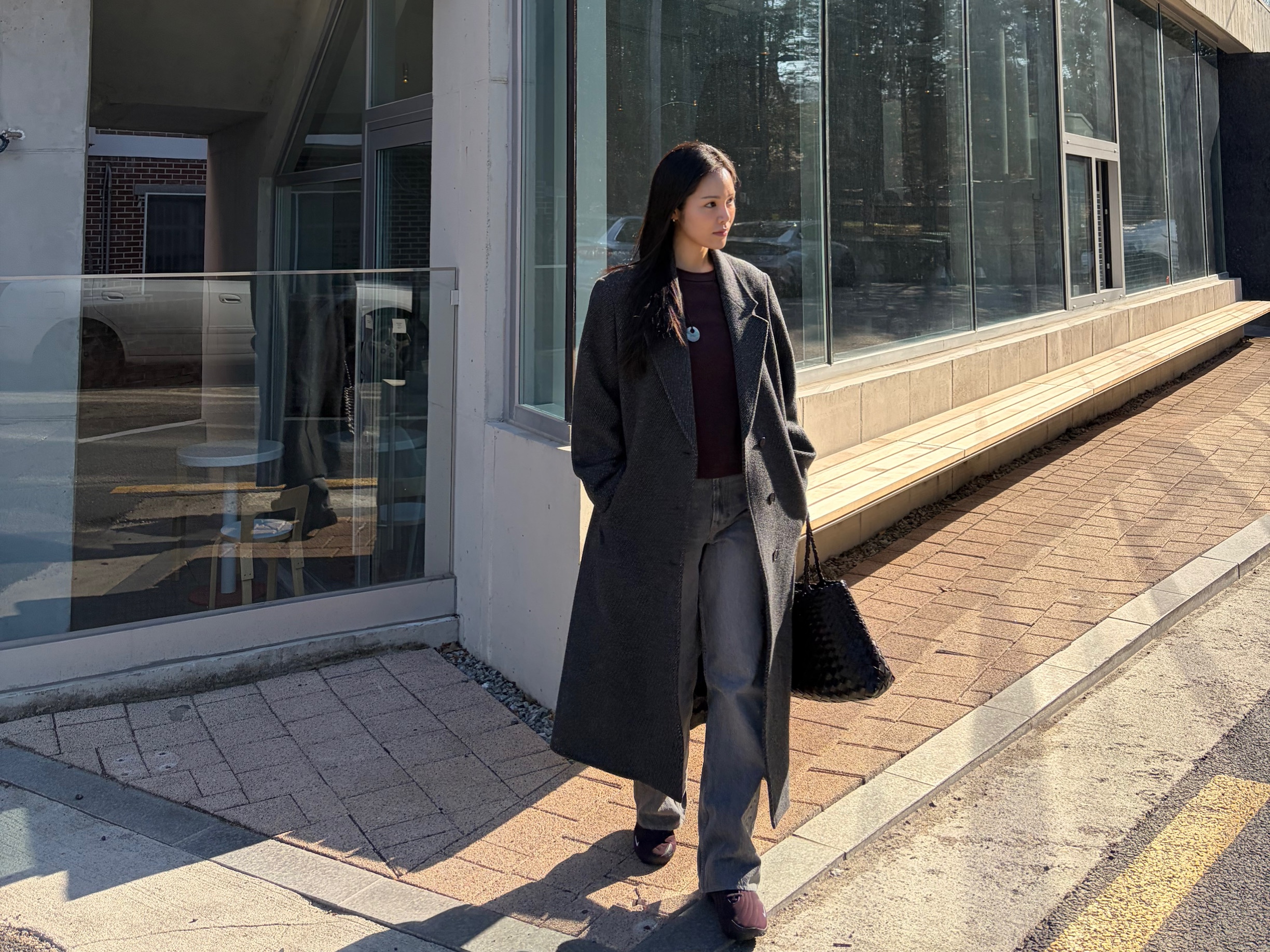 Dragon Diffusion Santa Croce Big Black, (W) Nike Astra Ultra Port Wine and Black 착용 스타일 - 4