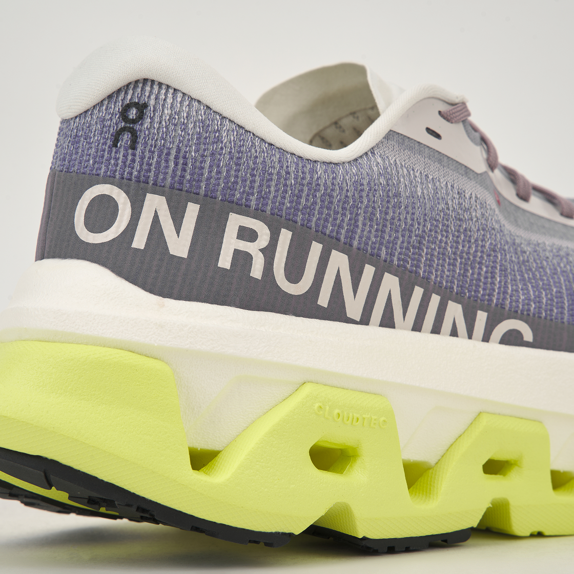 온 러닝 클라우드몬스터 3 하이퍼 릴리 라임라이트(On Running Cloudmonster 3 Hyper Lily Limelight) - 8