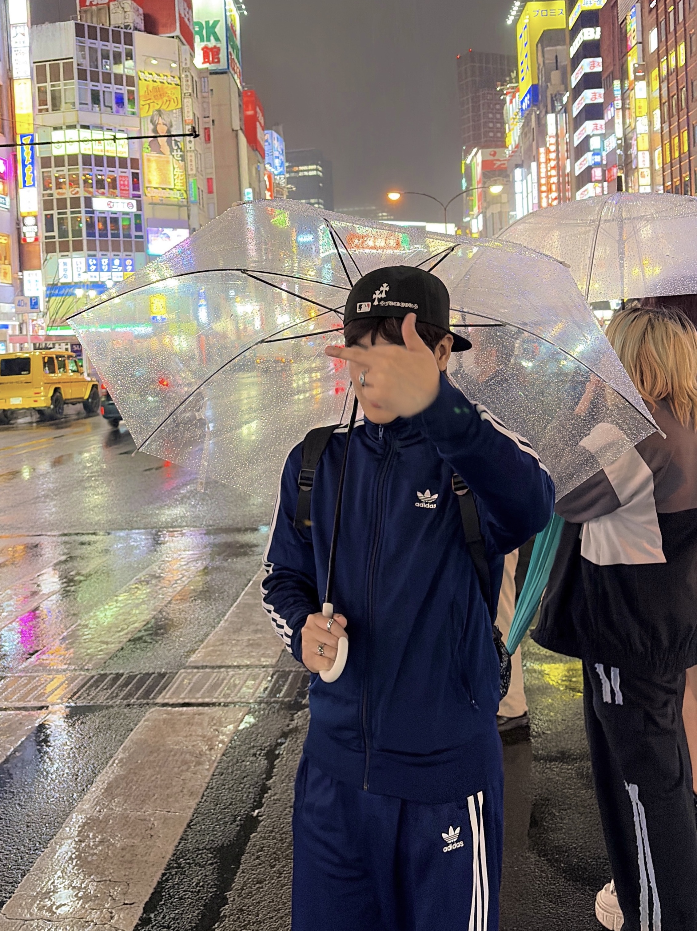 Adidas Adicolor Classic Firebird Track Top Night Indigo - KR Sizing, Adidas Adicolor Baggy Fit Firebird Track Pants Night Indigo - KR Sizing 착용 스타일 - 4