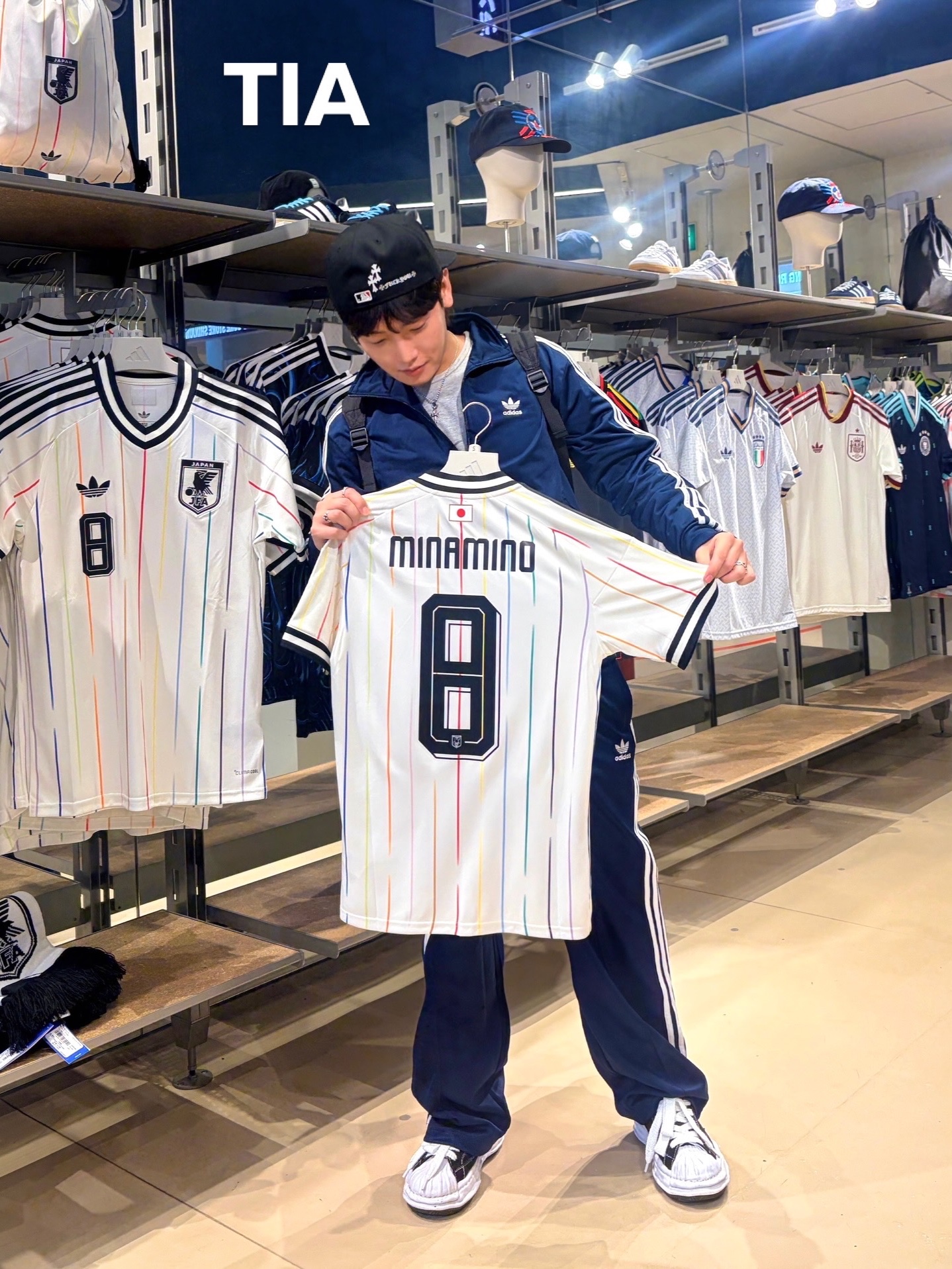 Adidas Japan 2026 Away Jersey Off White Black - KR Sizing (Non Marking Ver.), Maison Mihara Yasuhiro Blakey OG Sole Canvas Low-top Sneakers Black White 착용 스타일