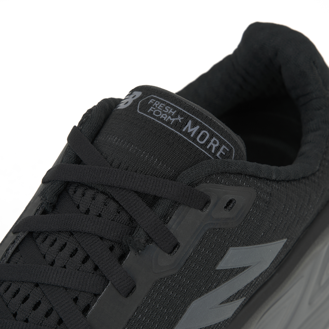 뉴발란스 프레쉬 폼 X 모어 v5 블랙 실버 메탈릭 - 2E 와이드(New Balance Fresh Foam X More v5 Black Silver Metallic - 2E Wide) - 8