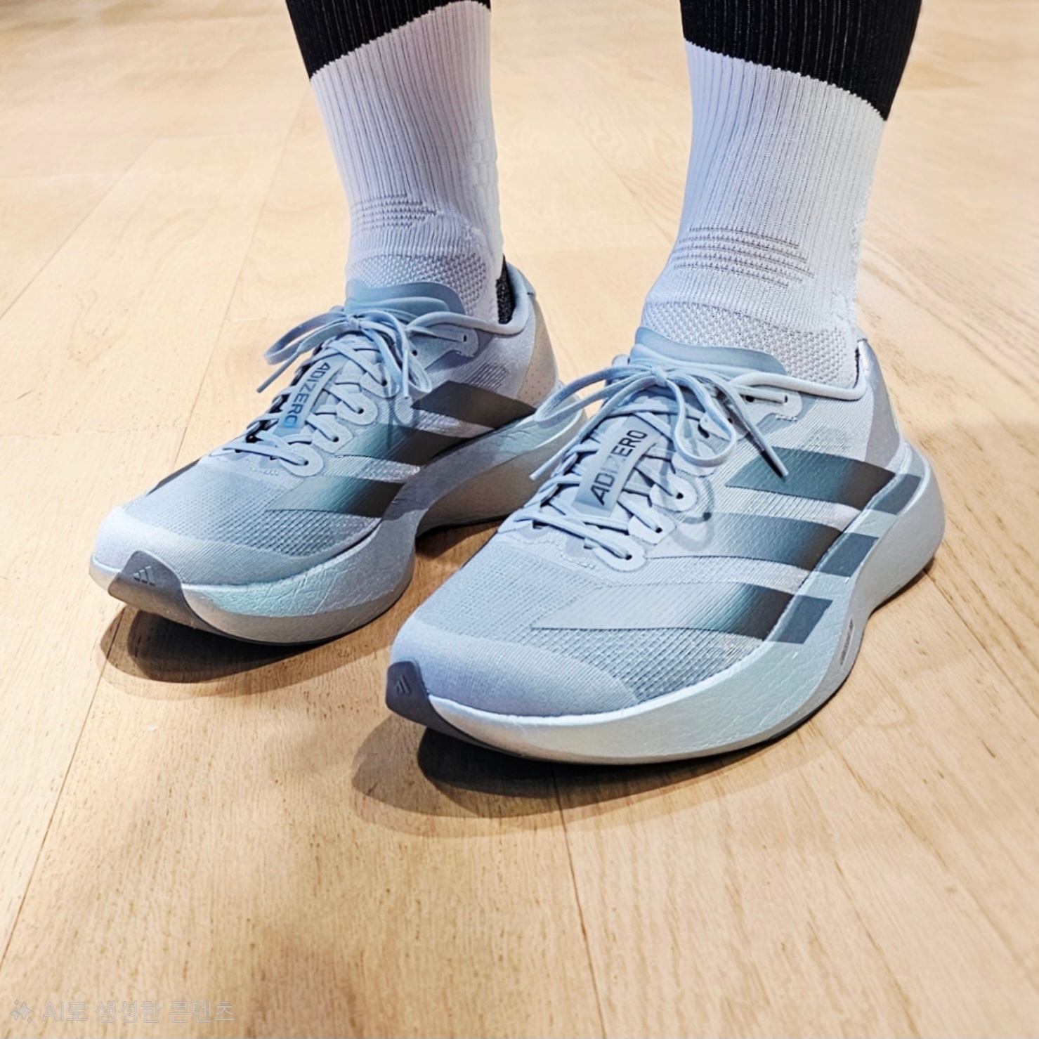 Adidas Adizero EVO SL Silver Metallic Iron Metallic 착용 스타일
