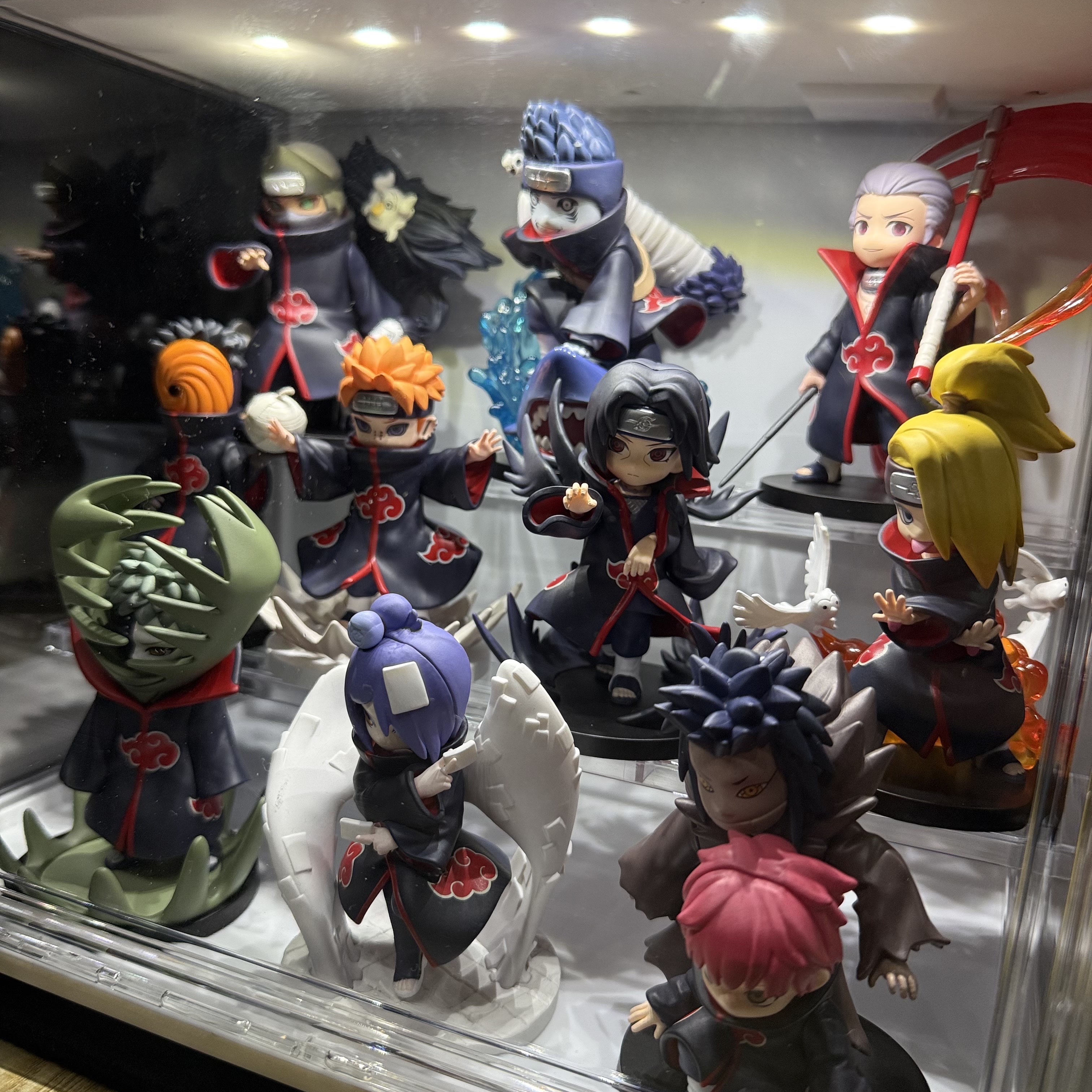 Pop Mart Naruto: Shippuden Series Battle Against Akatsuki Themed Figure Sealed Case (10 Blind Boxes) 착용 스타일