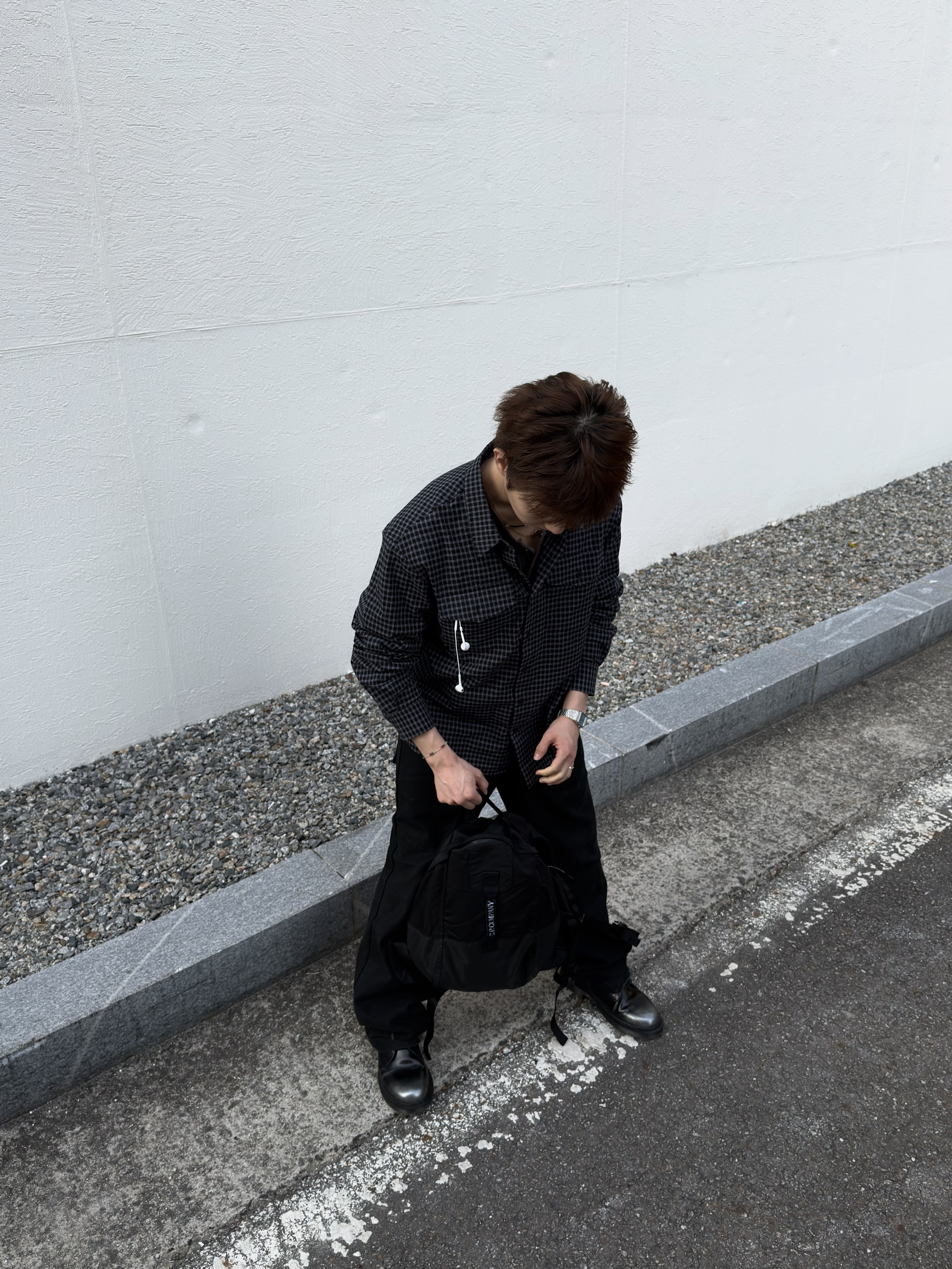 C.P. Company Nylon B Rounded Backpack Black - 25FW, Dr. Martens 1461 Silver Arcadia Multi 착용 스타일 - 5