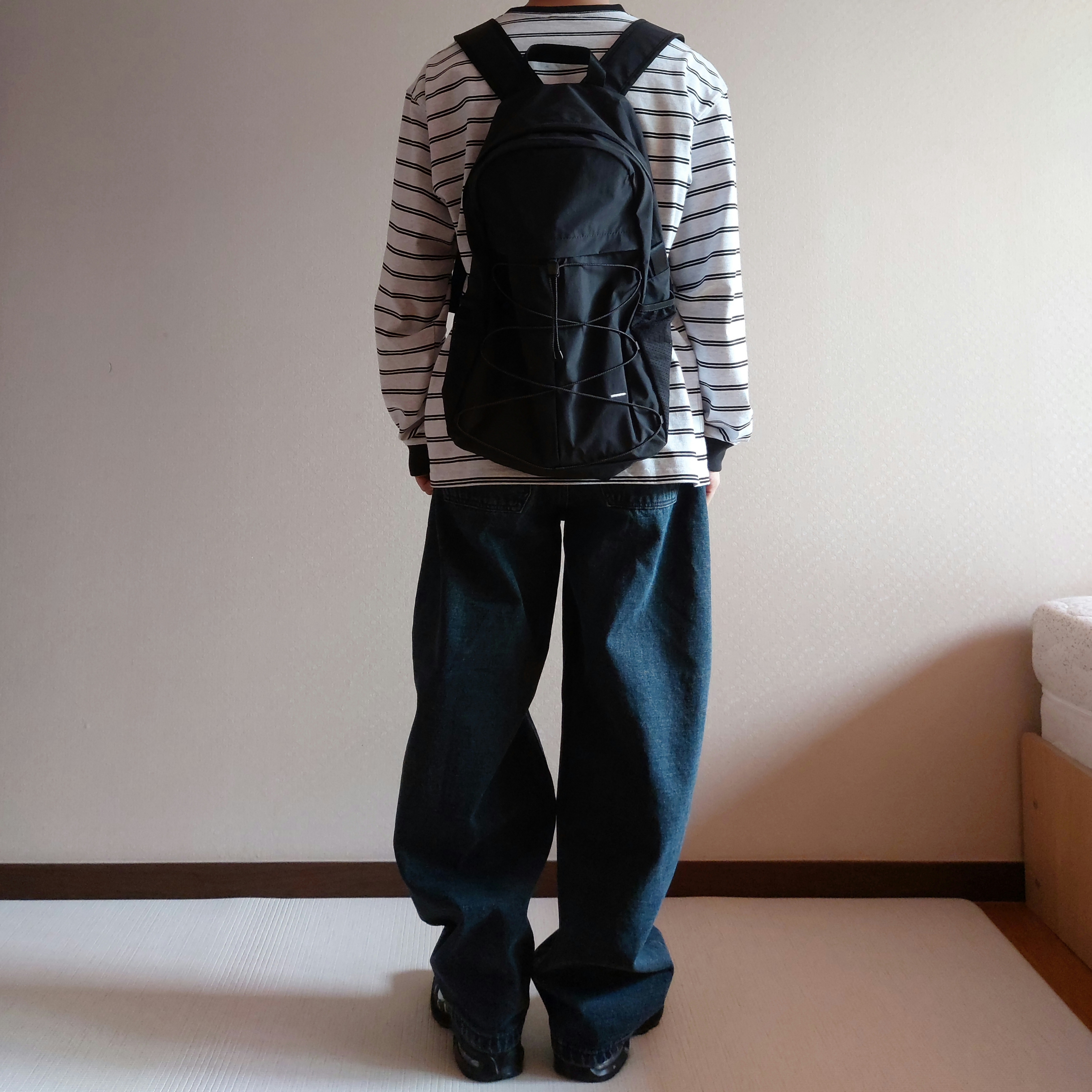 Nike Air Max Torch 4 Anthracite Metallic Silver, Millo Archive Reflect Curved Pants Ink Blue 착용 스타일 - 7