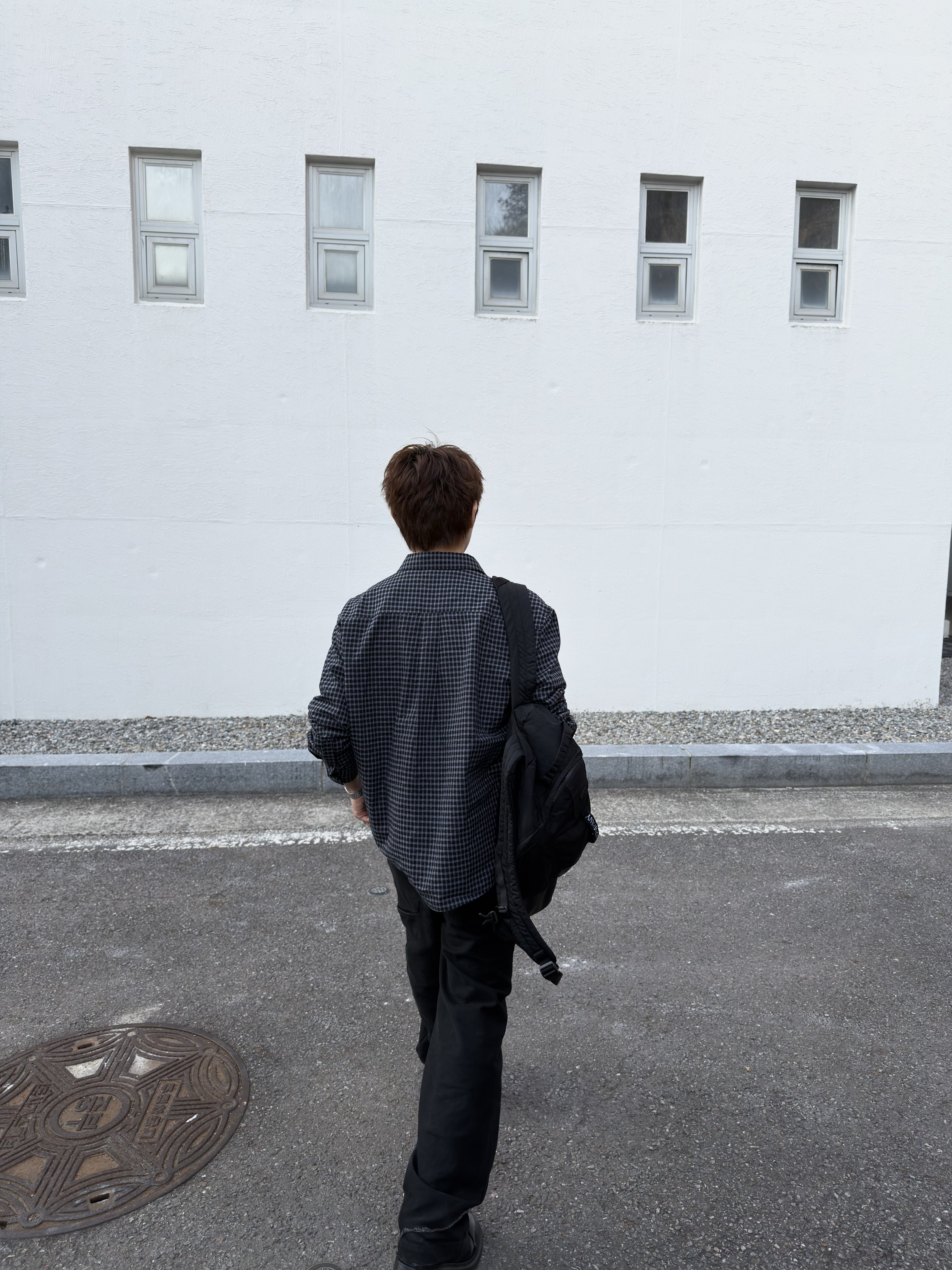 C.P. Company Nylon B Rounded Backpack Black - 25FW, Dr. Martens 1461 Silver Arcadia Multi 착용 스타일 - 4