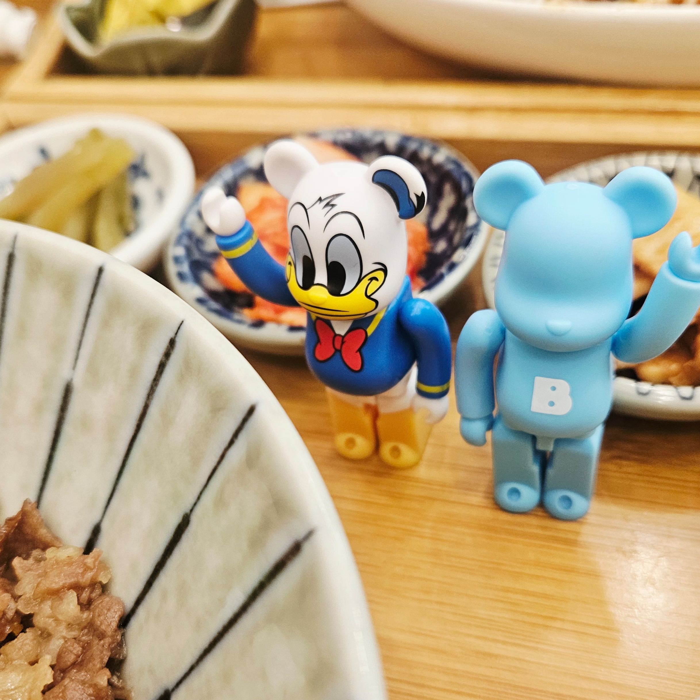 KINKIROBOT Bearbrick 51 Series (홀케이스), KINKIROBOT Bearbrick Chase Disney Toy Story 3Set 착용 스타일 - 1
