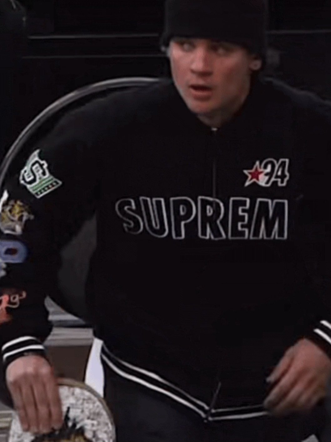 Supreme Mascots Zip Up Sweatshirt Black - 26SS 착용 스타일