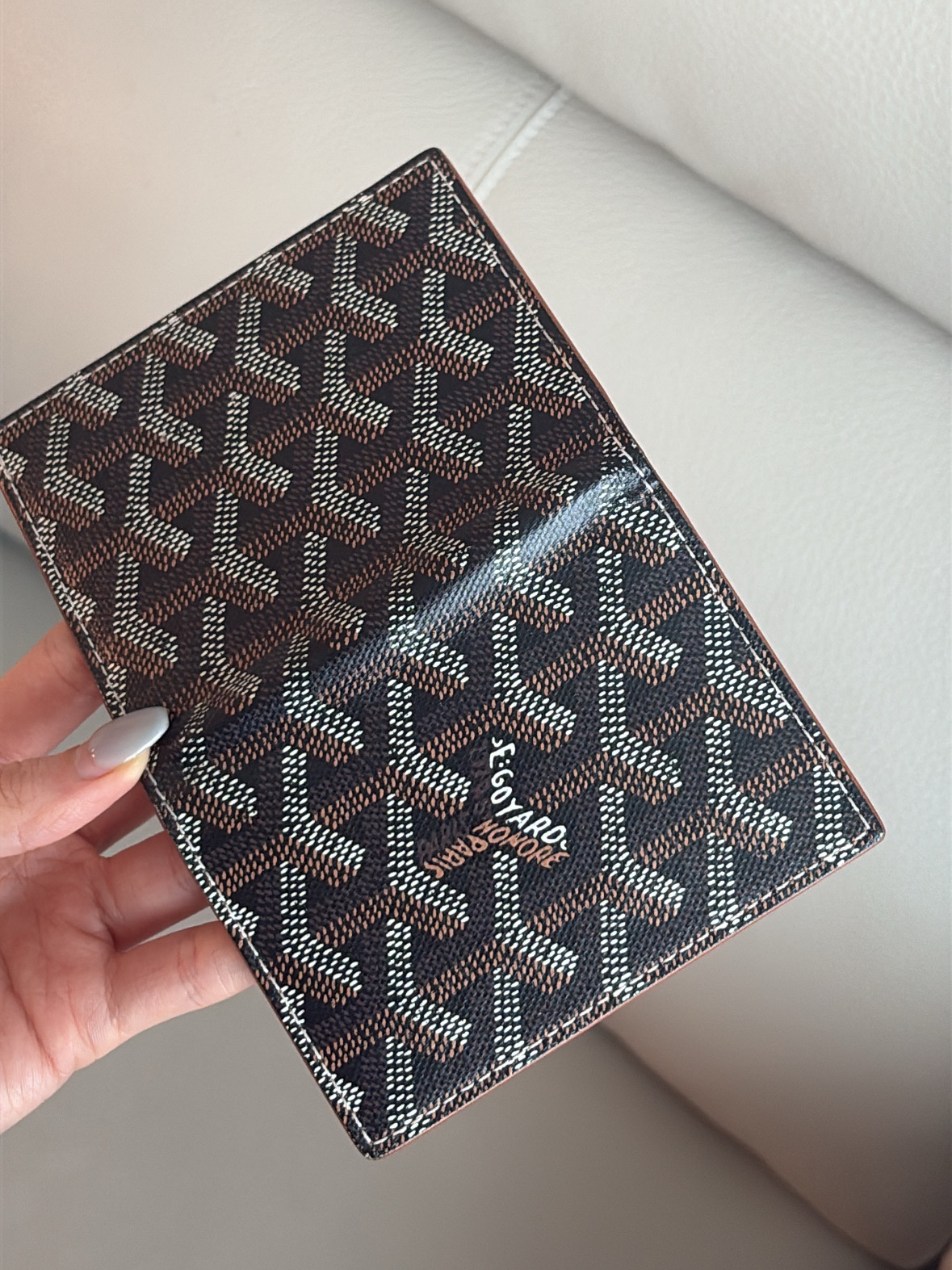Goyard Saint Marc Card Holder Black Tan 착용 스타일 - 2