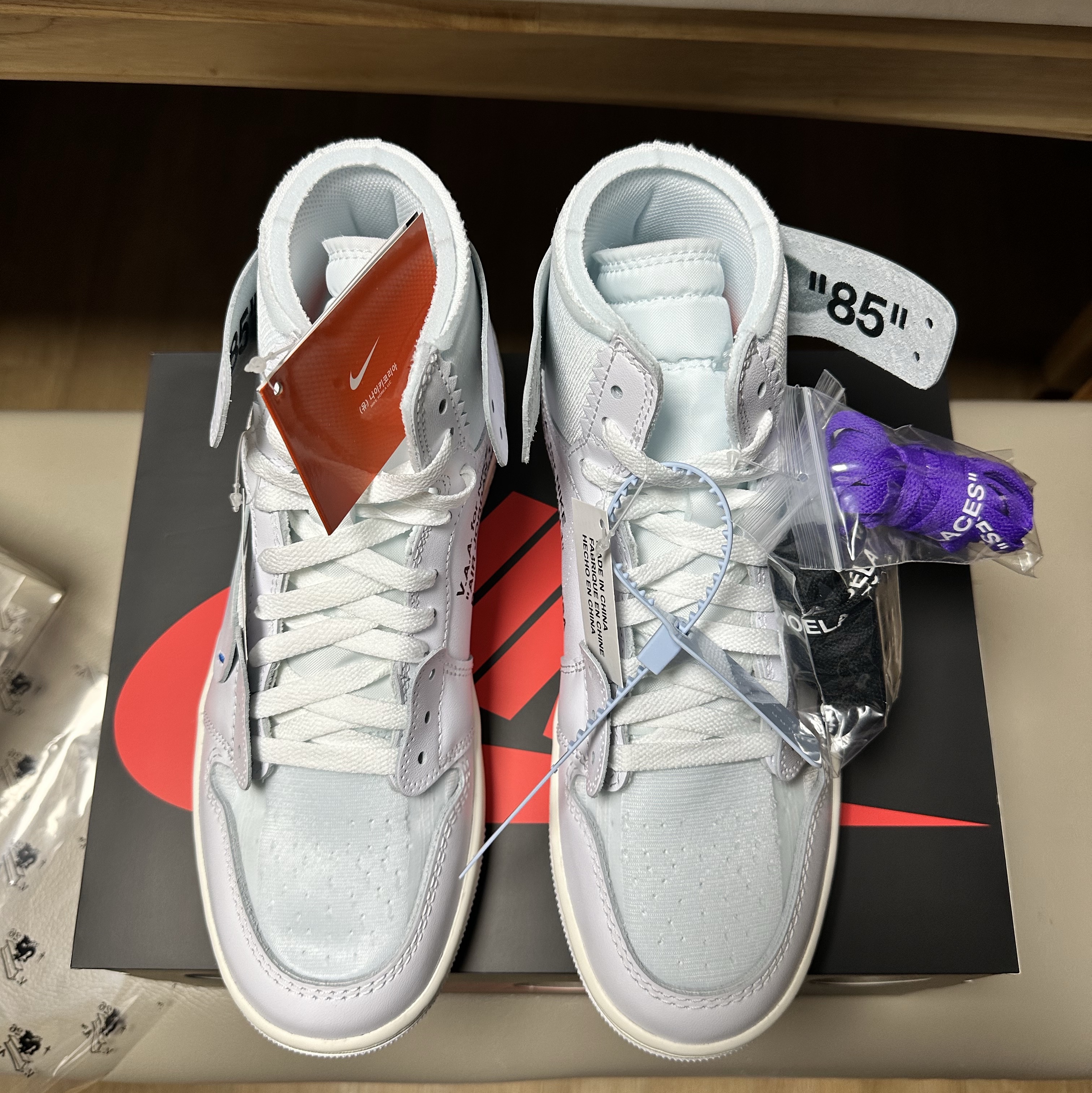 Jordan 1 x Virgil Abloh Archive Retro High Alaska White 착용 스타일 - 10