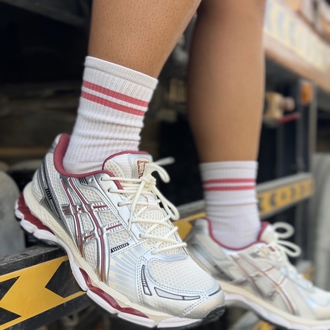 Asics x Ronnie Fieg Gel-Kayano 12.1 Wind Chime 착용 스타일 - 6