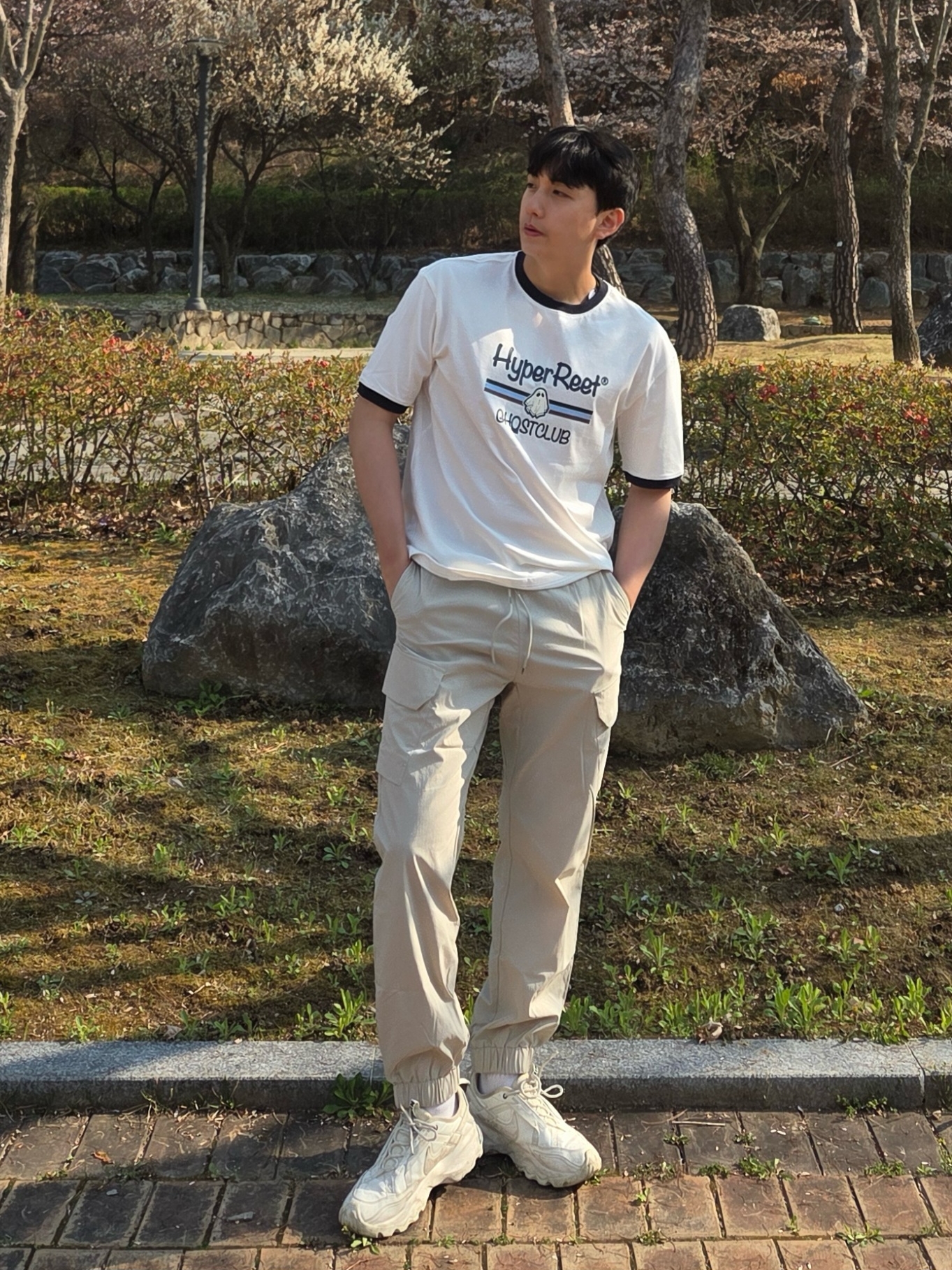 (W) Nike TC 7900 Summit White 착용 스타일 - 1