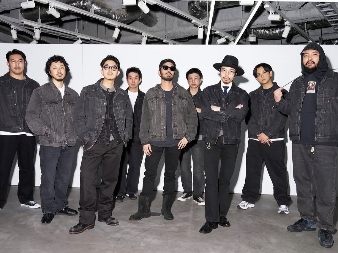 Levi's x Jordan Baggy Jean Black, Levi's x Jordan Type III Trucker Black 착용 스타일 - 1