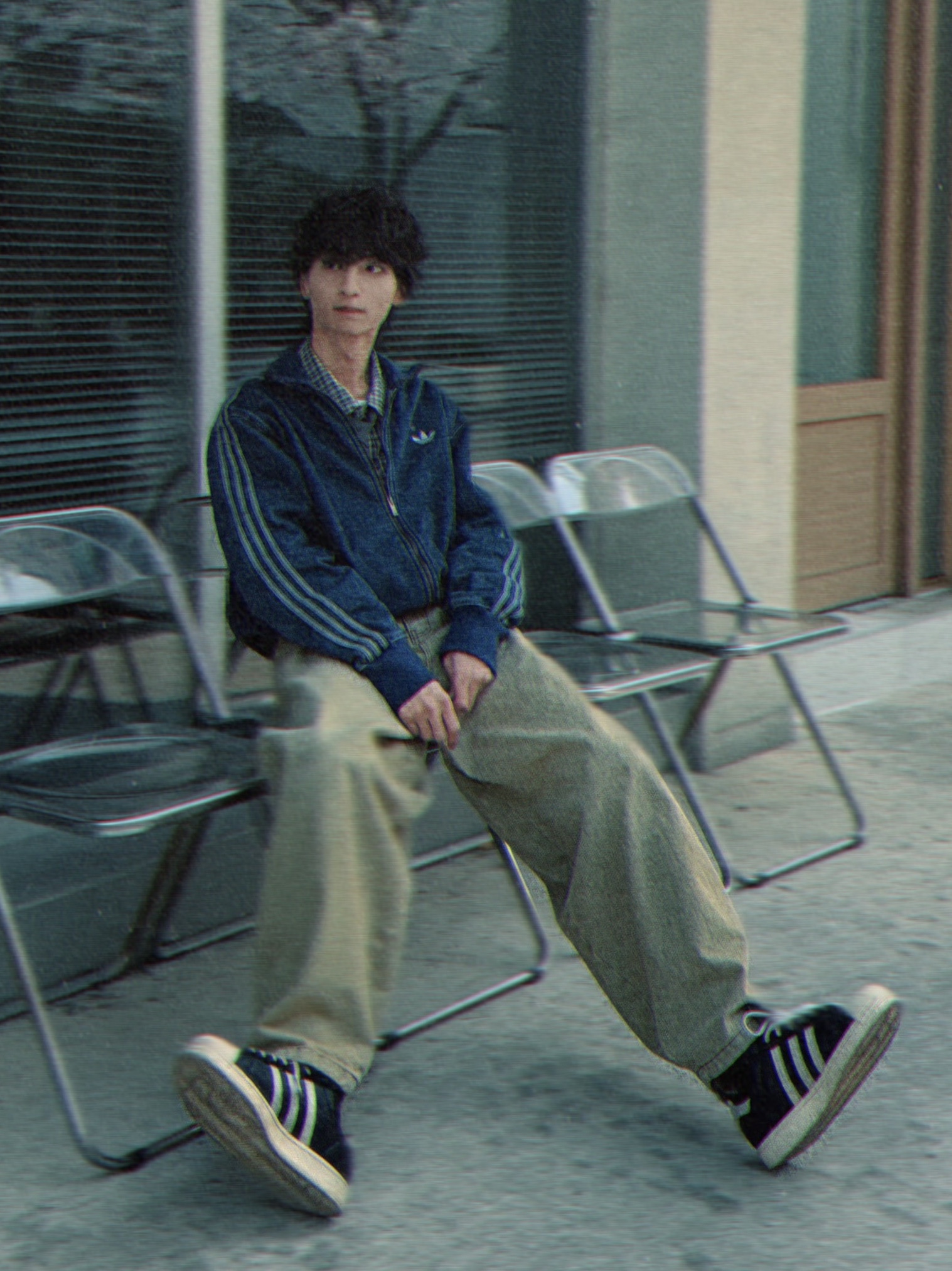 Adidas Superstar 82 Black White, Apple AirPods Max Lightning Silver (Korean Ver.) 착용 스타일 - 2