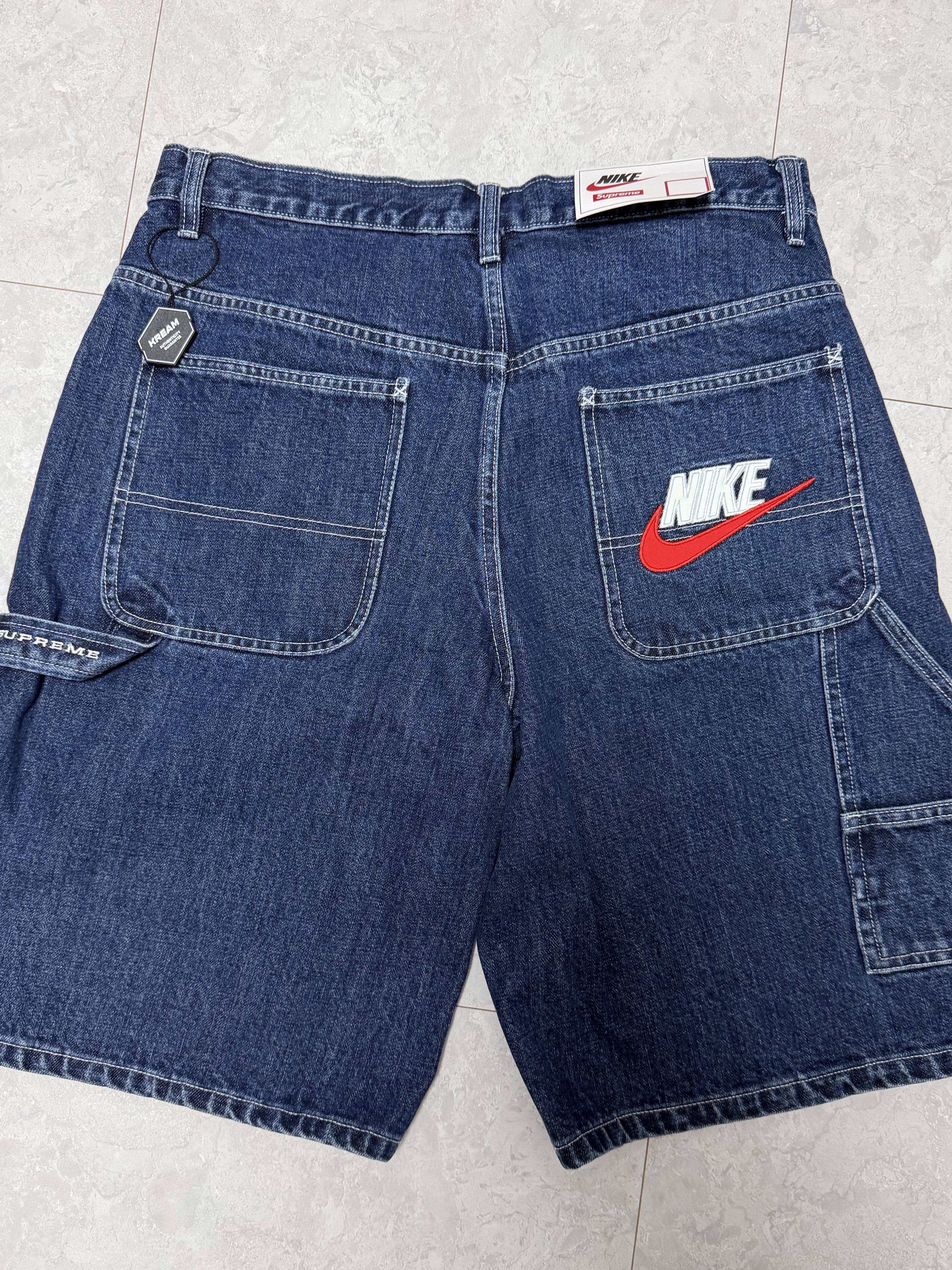 Supreme x Nike Denim Short Indigo - 24SS 착용 스타일