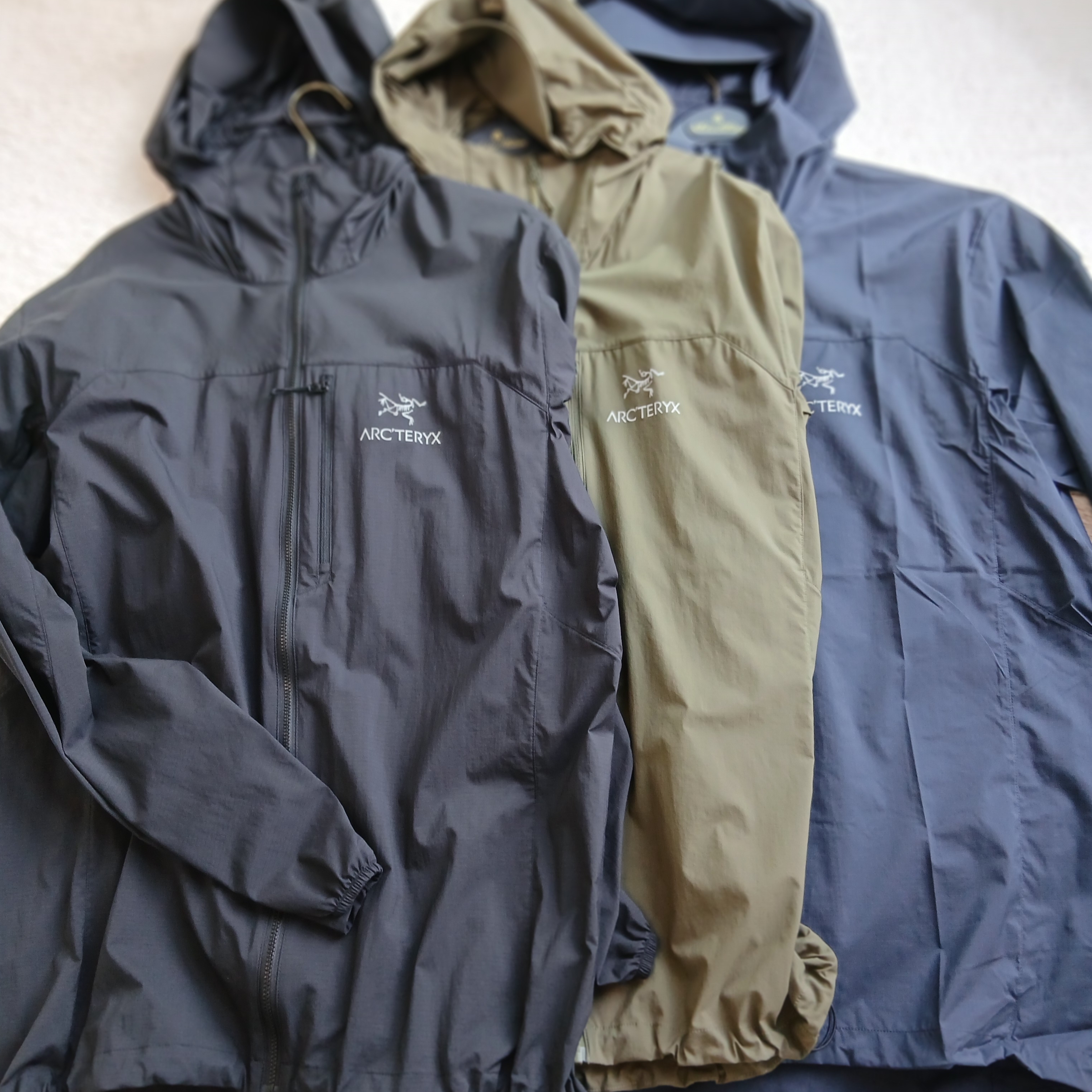 Arc'teryx Squamish Hoody Black, Arc'teryx Squamish Hoody Tatsu 착용 스타일 - 2