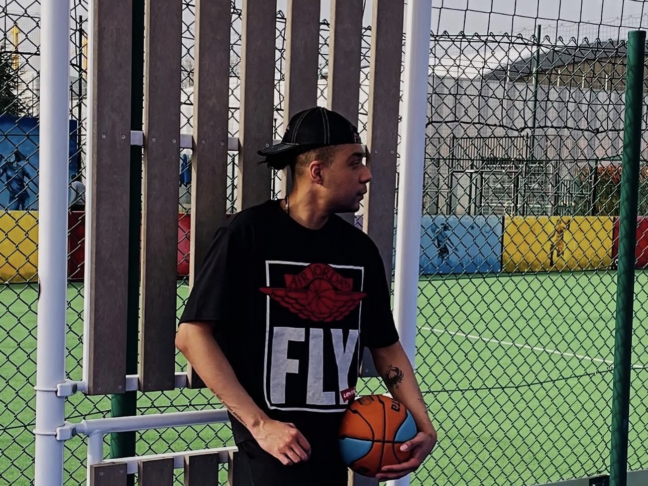 Levi's x Jordan Baggy Jean Black, Levi's x Jordan Type III Trucker Black 착용 스타일 - 3