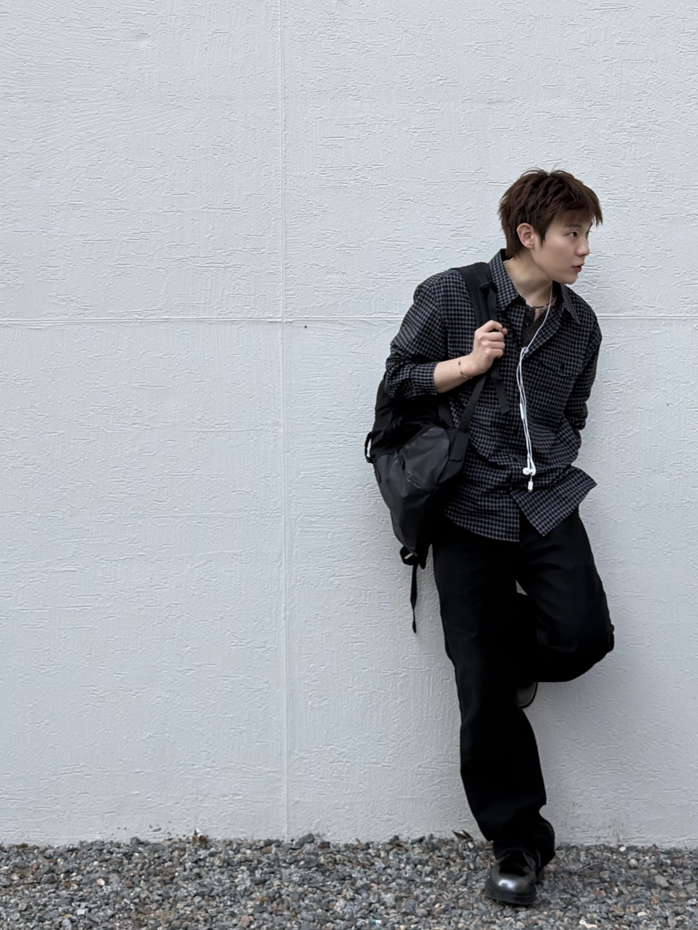 C.P. Company Nylon B Rounded Backpack Black - 25FW, Dr. Martens 1461 Silver Arcadia Multi 착용 스타일 - 3