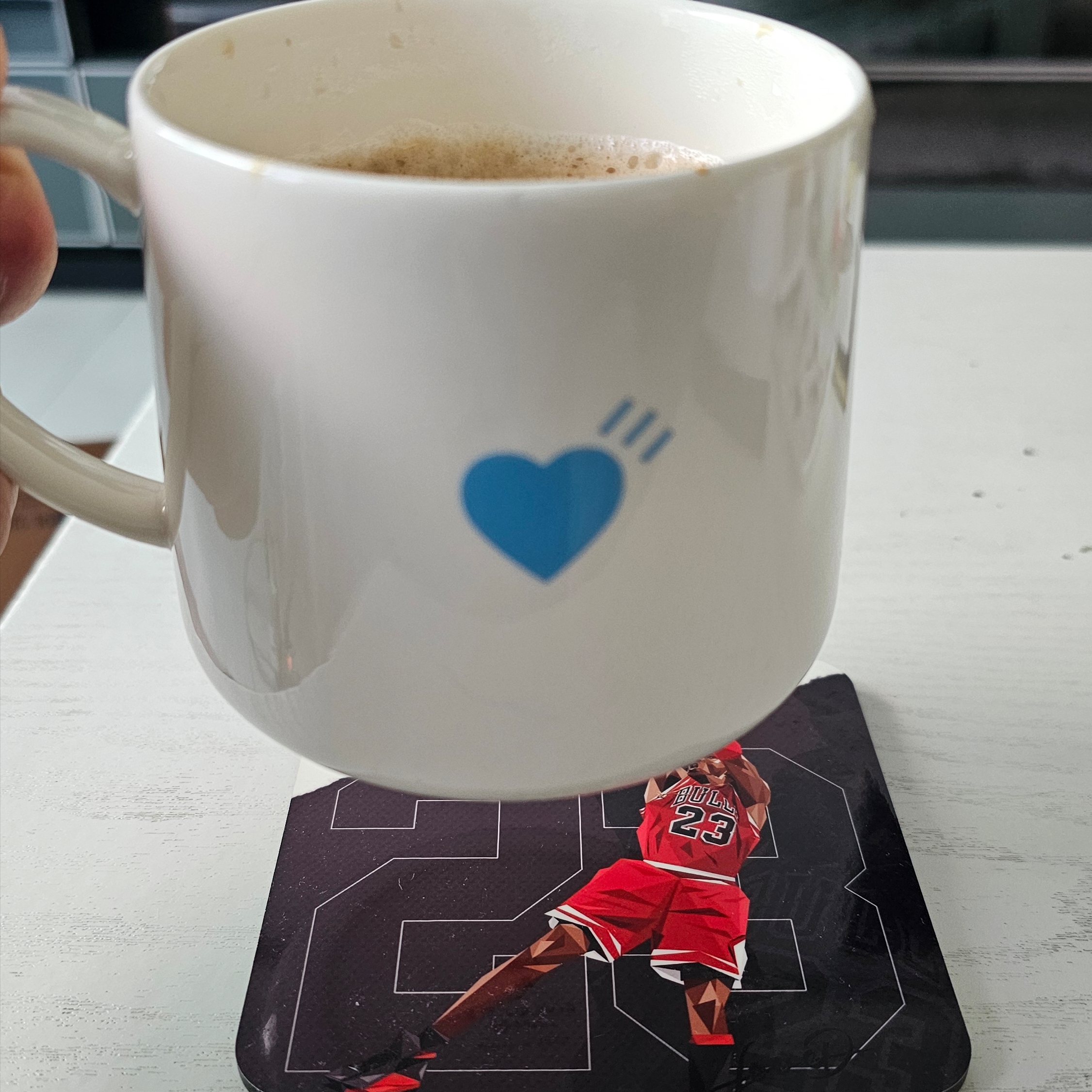 Human Made x Blue Bottle Coffee Kiyosumi Mug White 착용 스타일 - 2