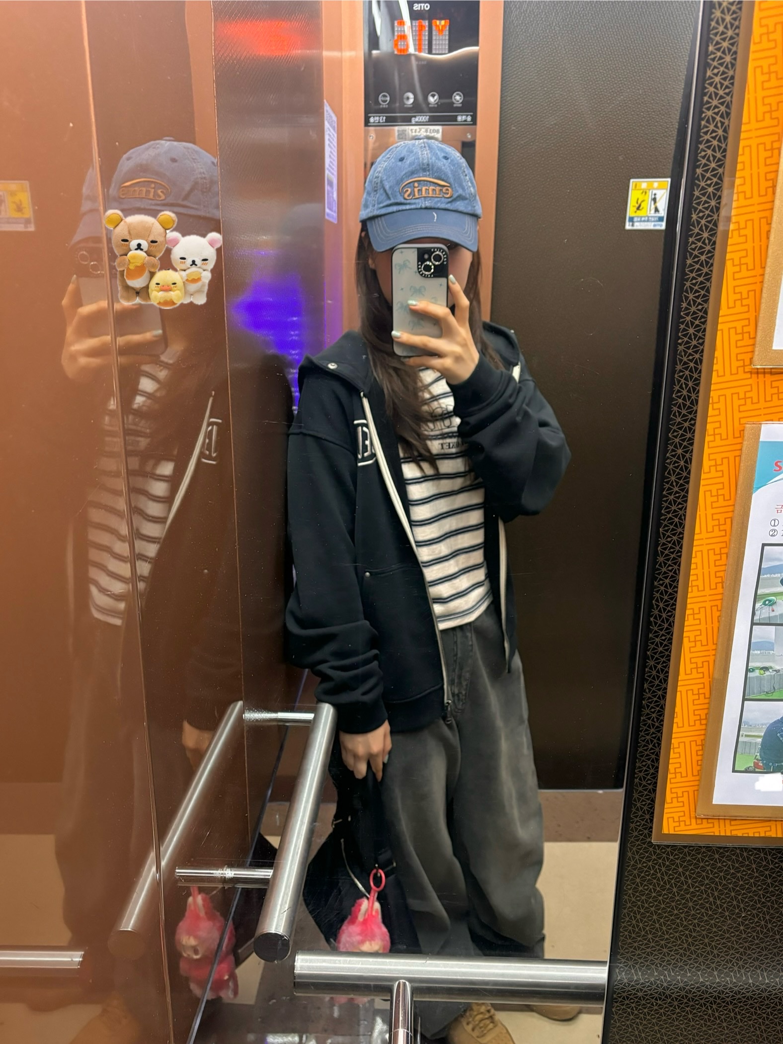 Nike Air Force 1 '07 WB Flax, [6% 적립] Deus Ex Machina College Address Hoodie Zipup Black 착용 스타일 - 1