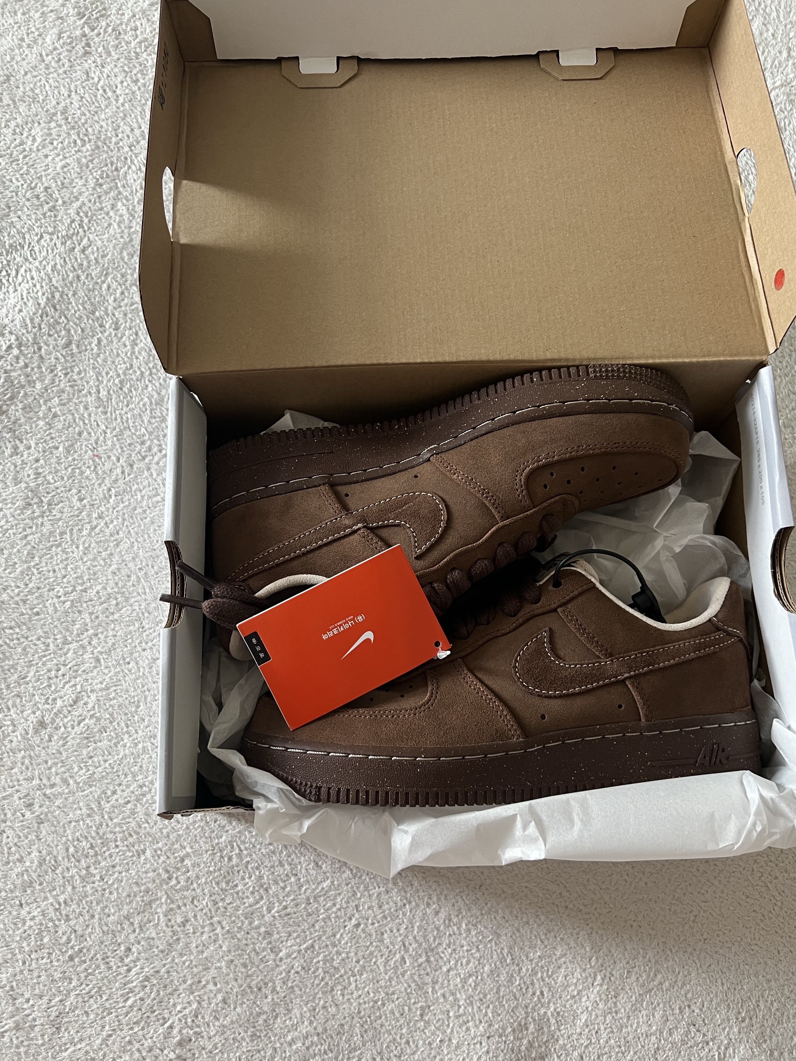 (W) Nike Air Force 1 '07 Cacao Wow 착용 스타일