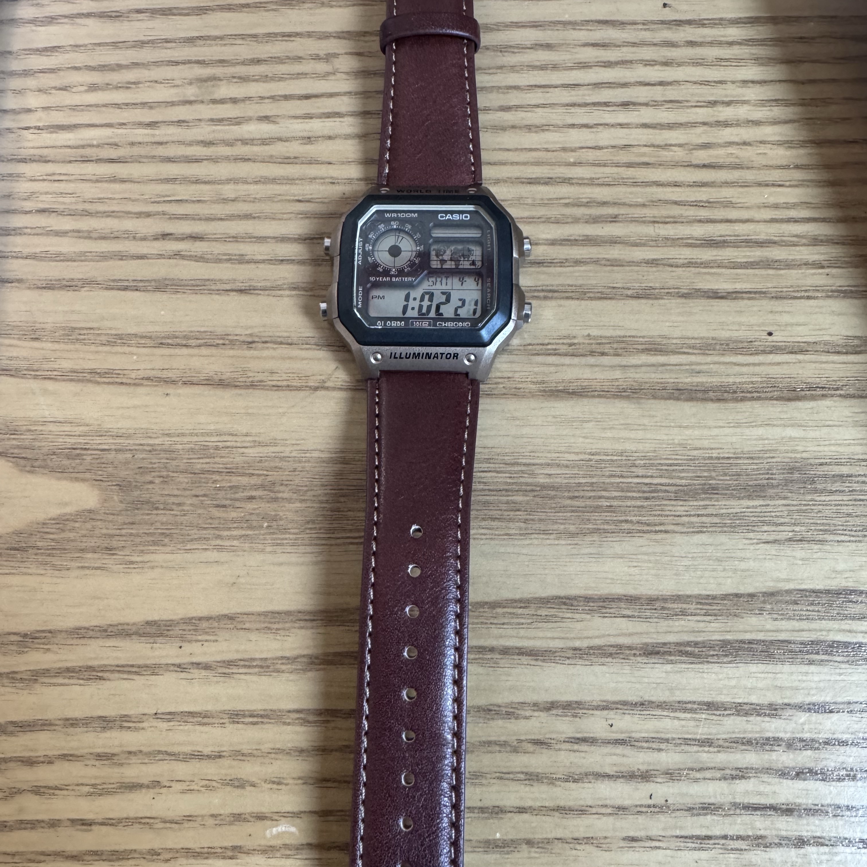 Casio AE-1200WHL-5AV 착용 스타일