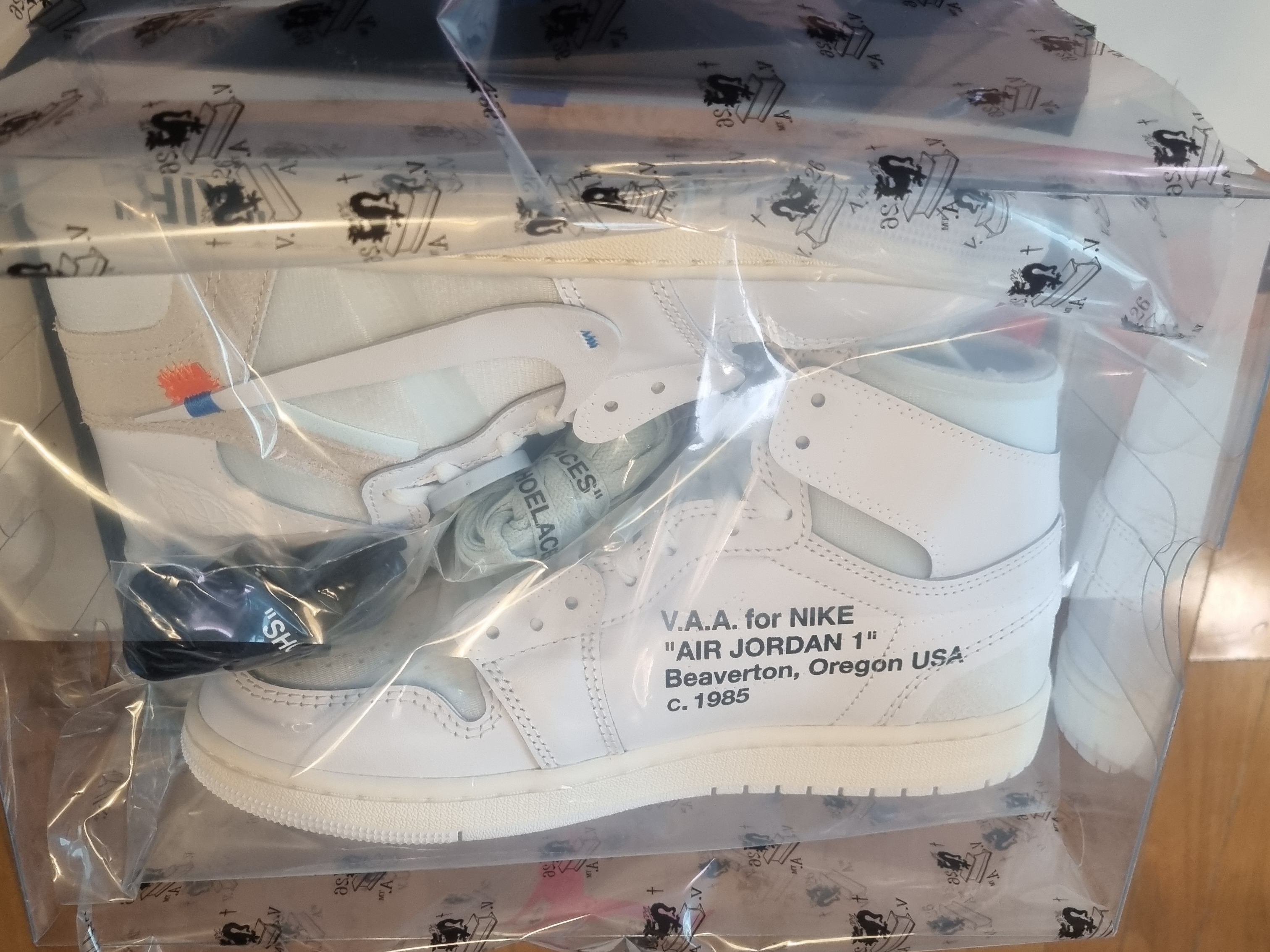 Jordan 1 x Virgil Abloh Archive Retro High Alaska White μ°©μ© μ€νμΌ - 5