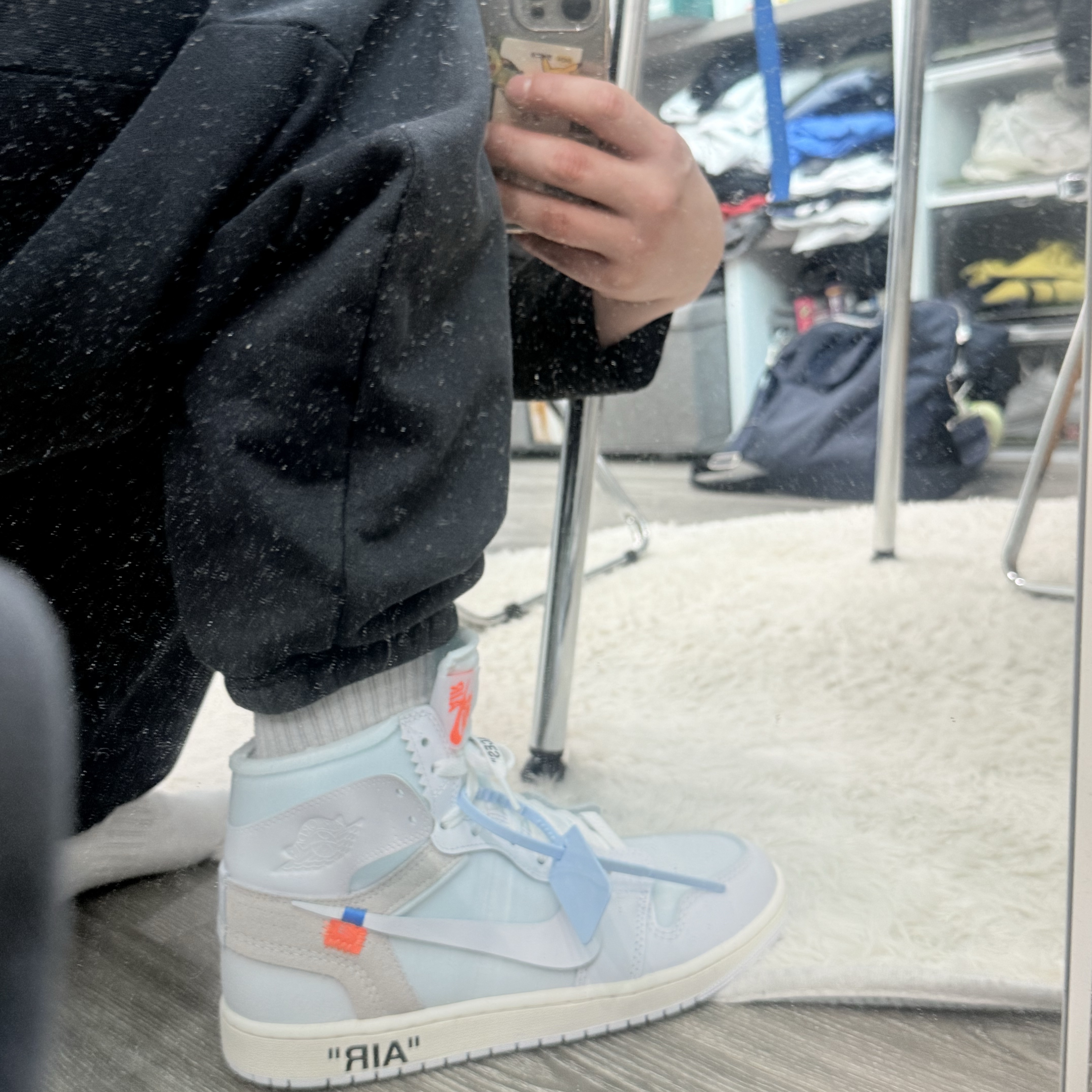 Jordan 1 x Virgil Abloh Archive Retro High Alaska White 착용 스타일