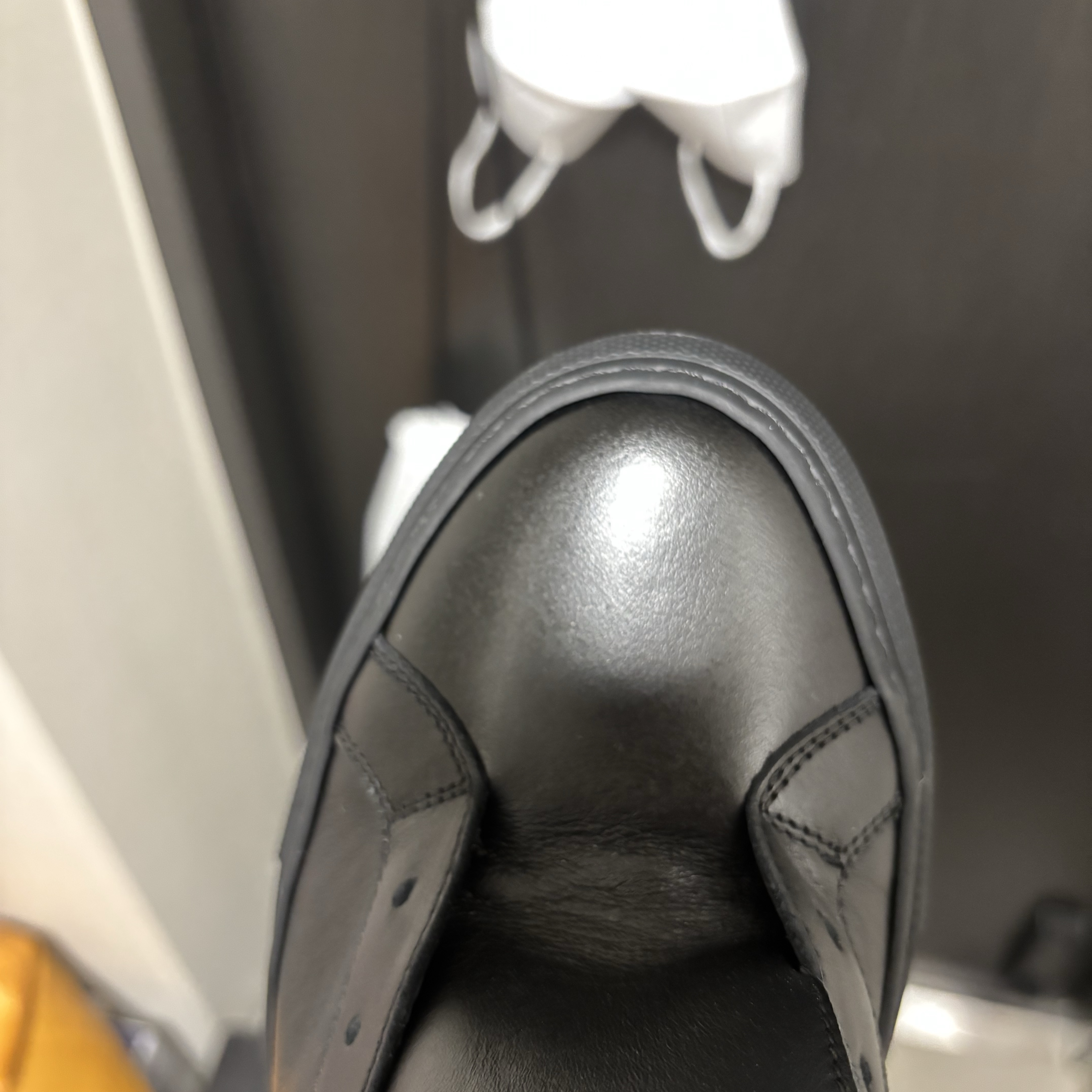 Common Projects Original Achilles Low Black 착용 스타일 - 1