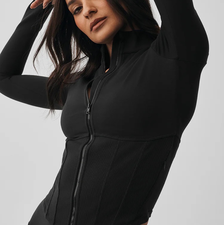 (W) Alo Yoga Airbrush Corset Full Zip Jacket Black, (W) Alo Yoga Splendor Bra Black 착용 스타일 - 6