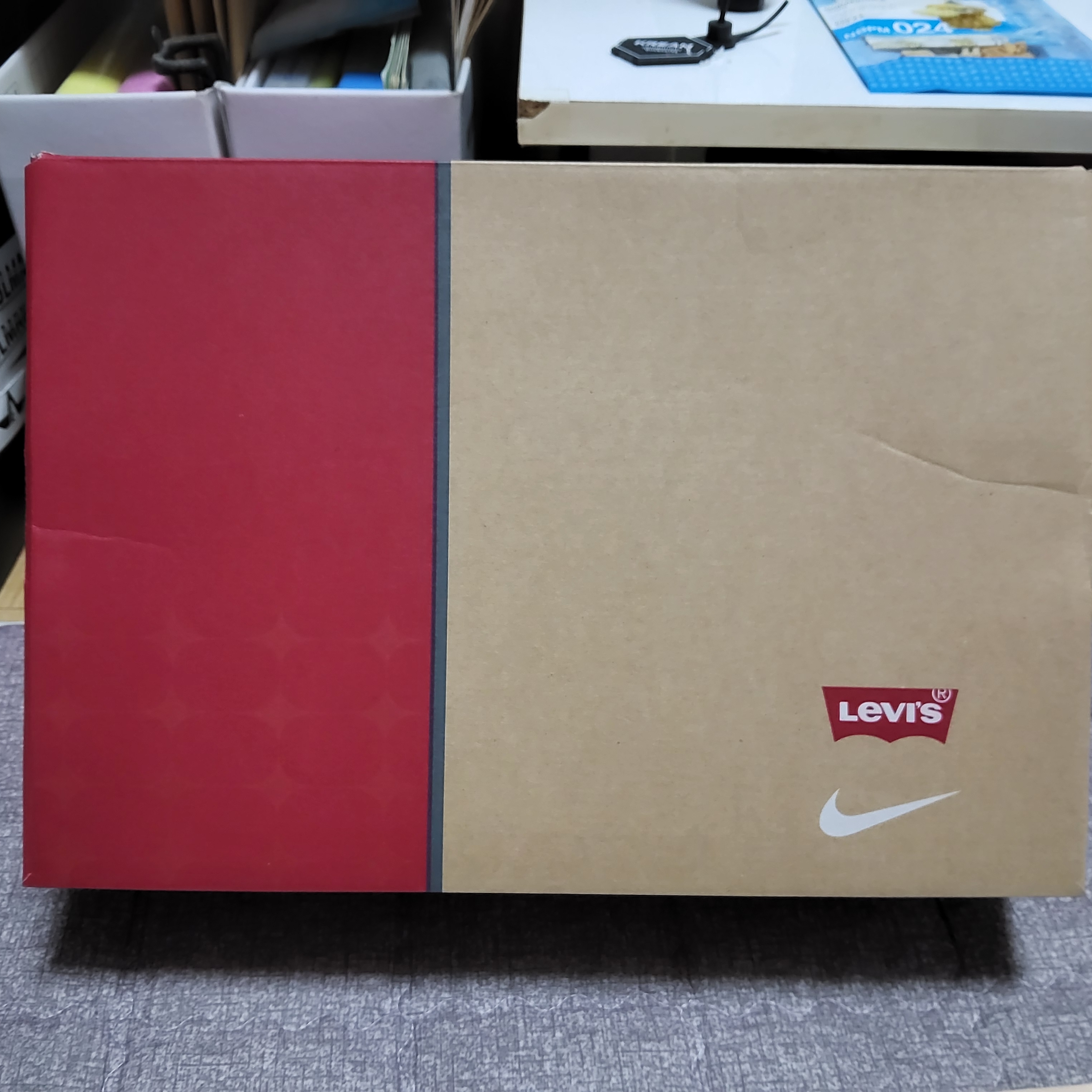 Nike x Levi's Air Max 95 White and Ecru 착용 스타일 - 7