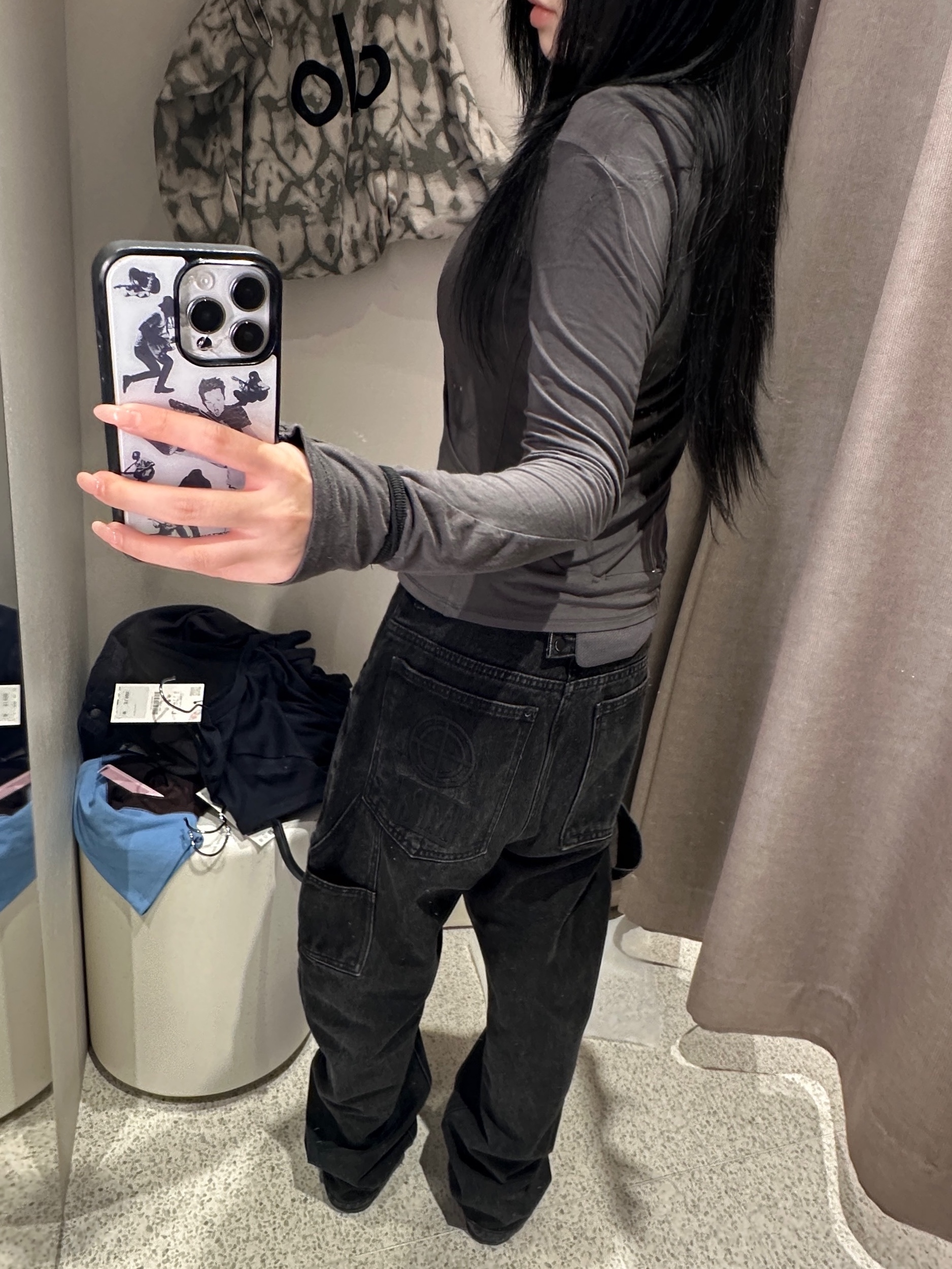 OJOS Half Full Zipper Hoodie Charcoal, Alo Yoga Iconic Shopper Tote Bag Grey Tiedye 착용 스타일