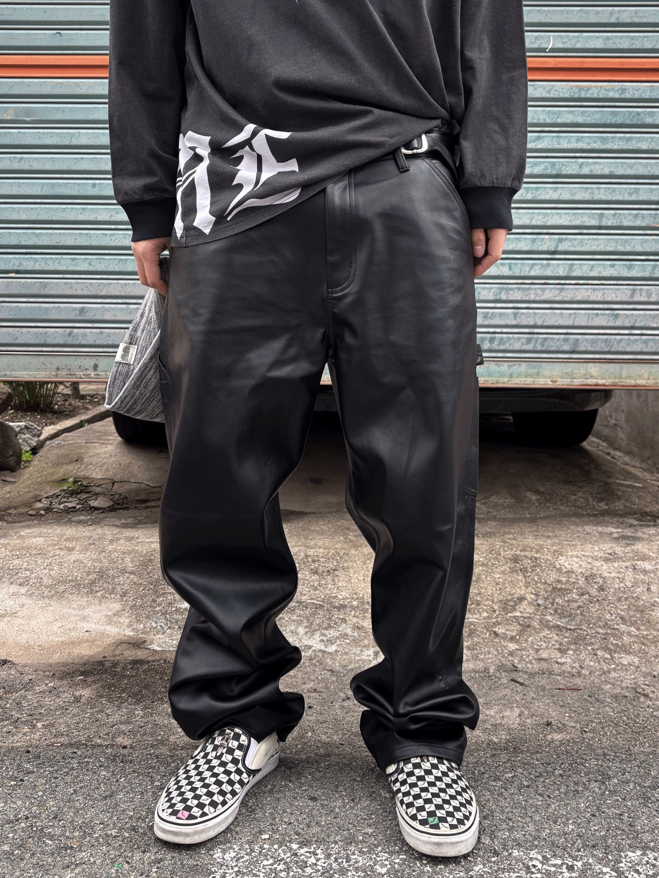 Supreme x Fox Racing L/S Top Black - 25FW, Vans Slip-On Checkerboard 착용 스타일 - 2