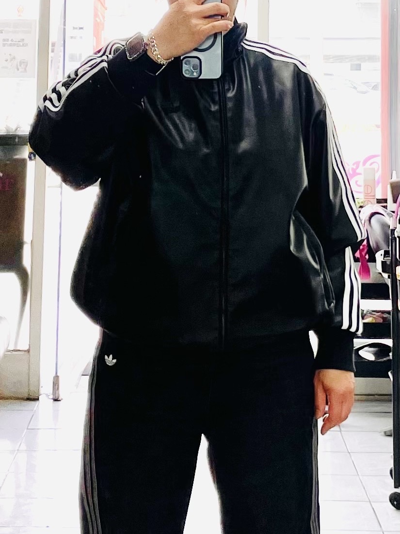 Adidas Pleather 3S Track Top Black - KR Sizing 착용 스타일 - 2