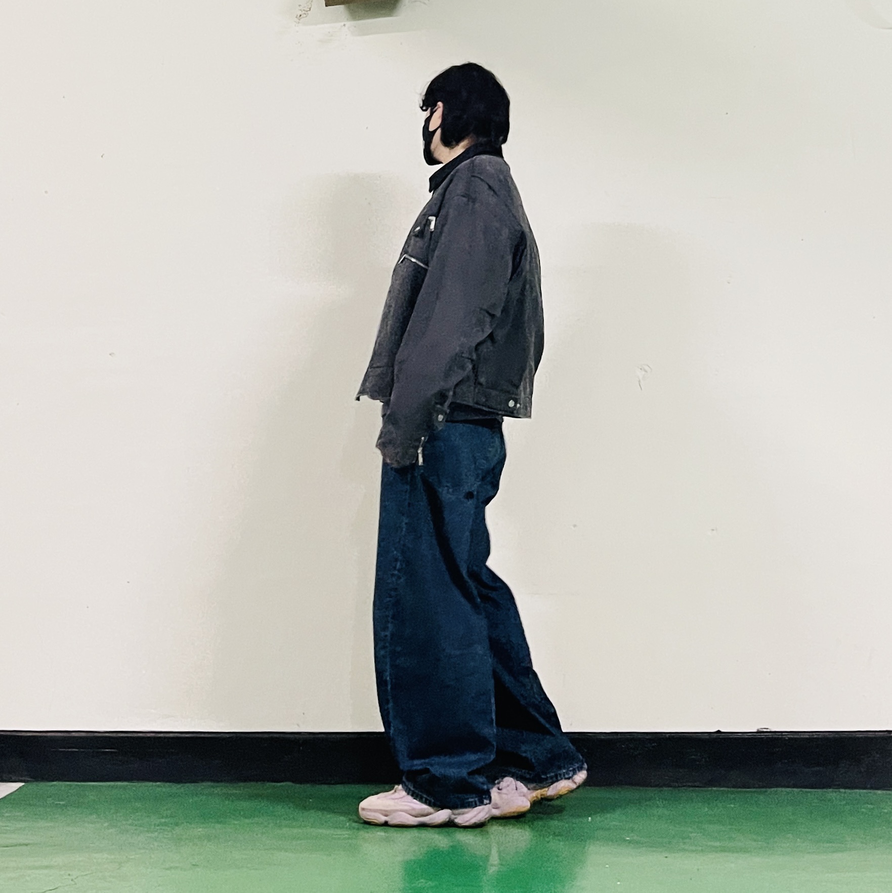 Carhartt WIP Carhartt Sweatshirt Glassy Purple Discovery Green, Adidas Yeezy 500 Soft Vision 착용 스타일 - 2