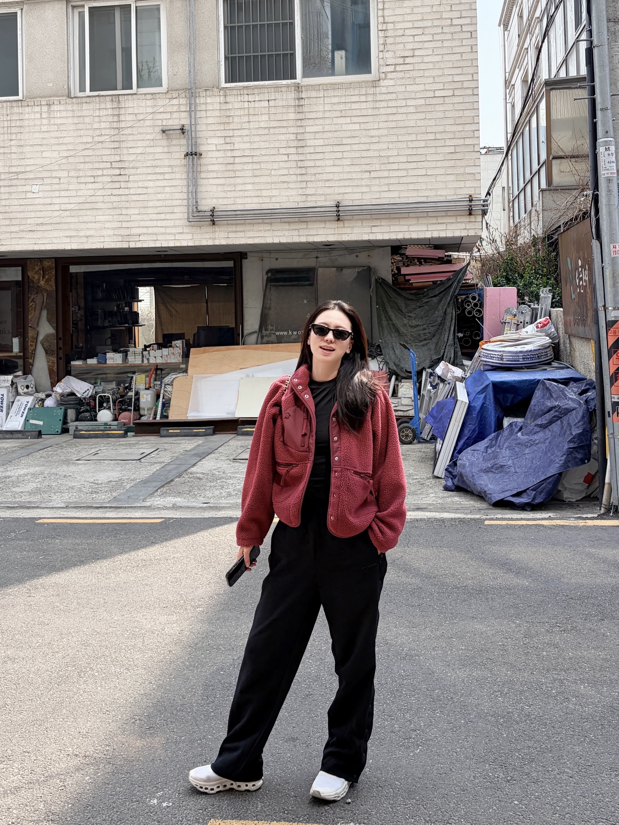 (W) NikeSKIMS Matte Tricot Side-Snap Pants Obsidian, Gentle Monster x Maison Margiela MM208 Black Gray 착용 스타일