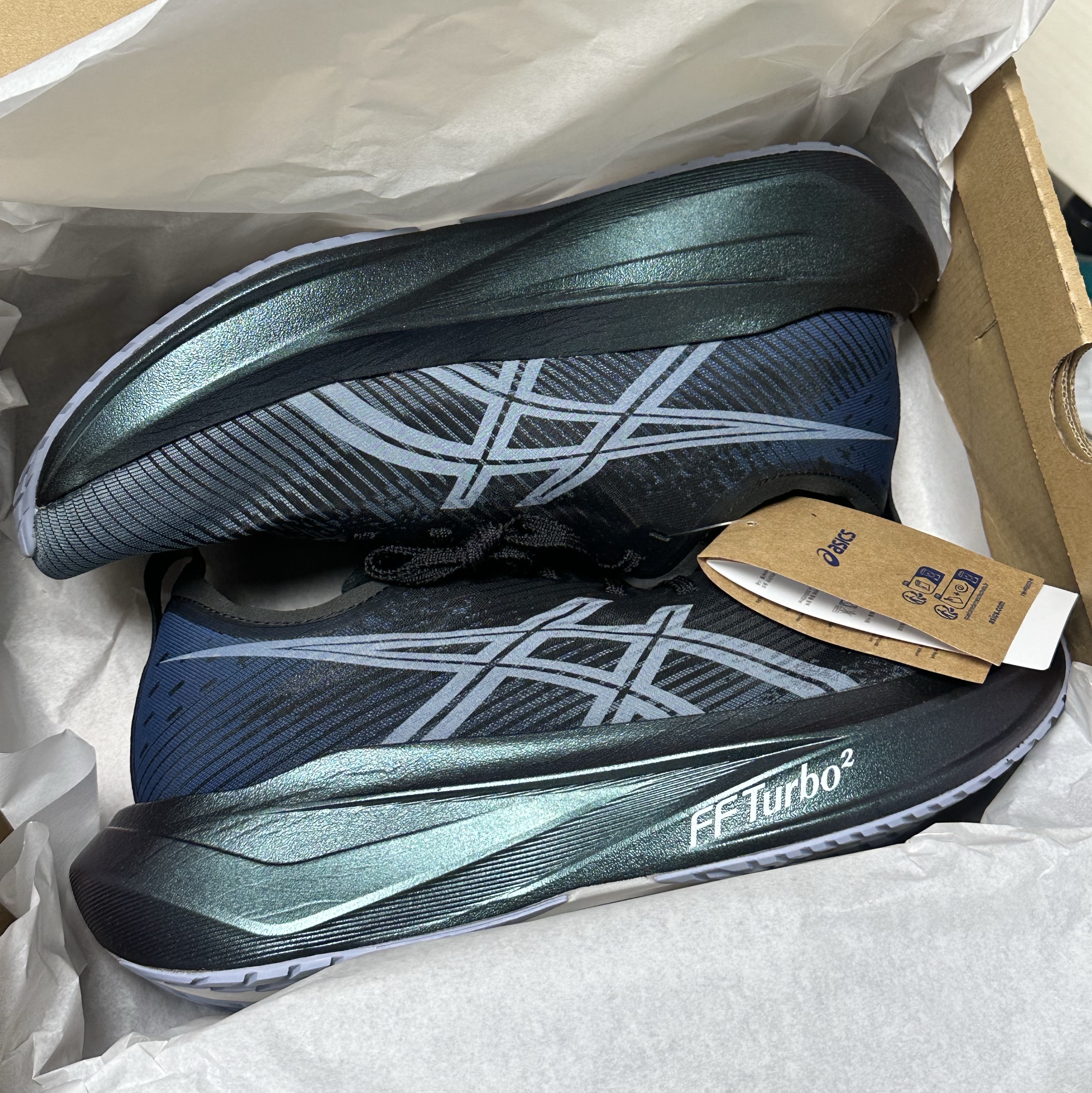 Asics Megablast Black White 착용 스타일 - 5