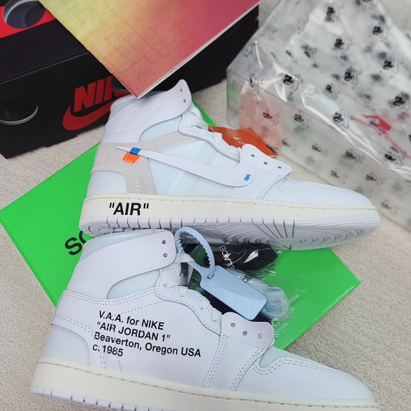 Jordan 1 x Virgil Abloh Archive Retro High Alaska White 착용 스타일 - 1
