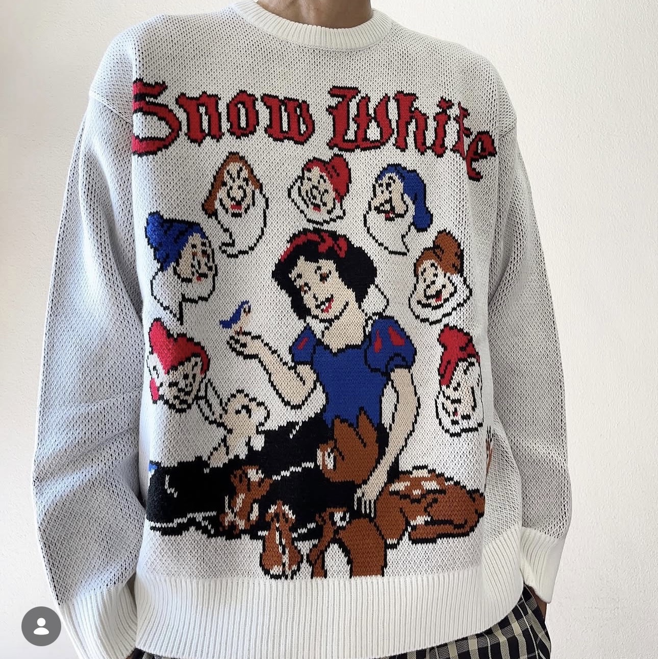 Supreme Snow White Sweater White - 24FW 착용 스타일 - 1