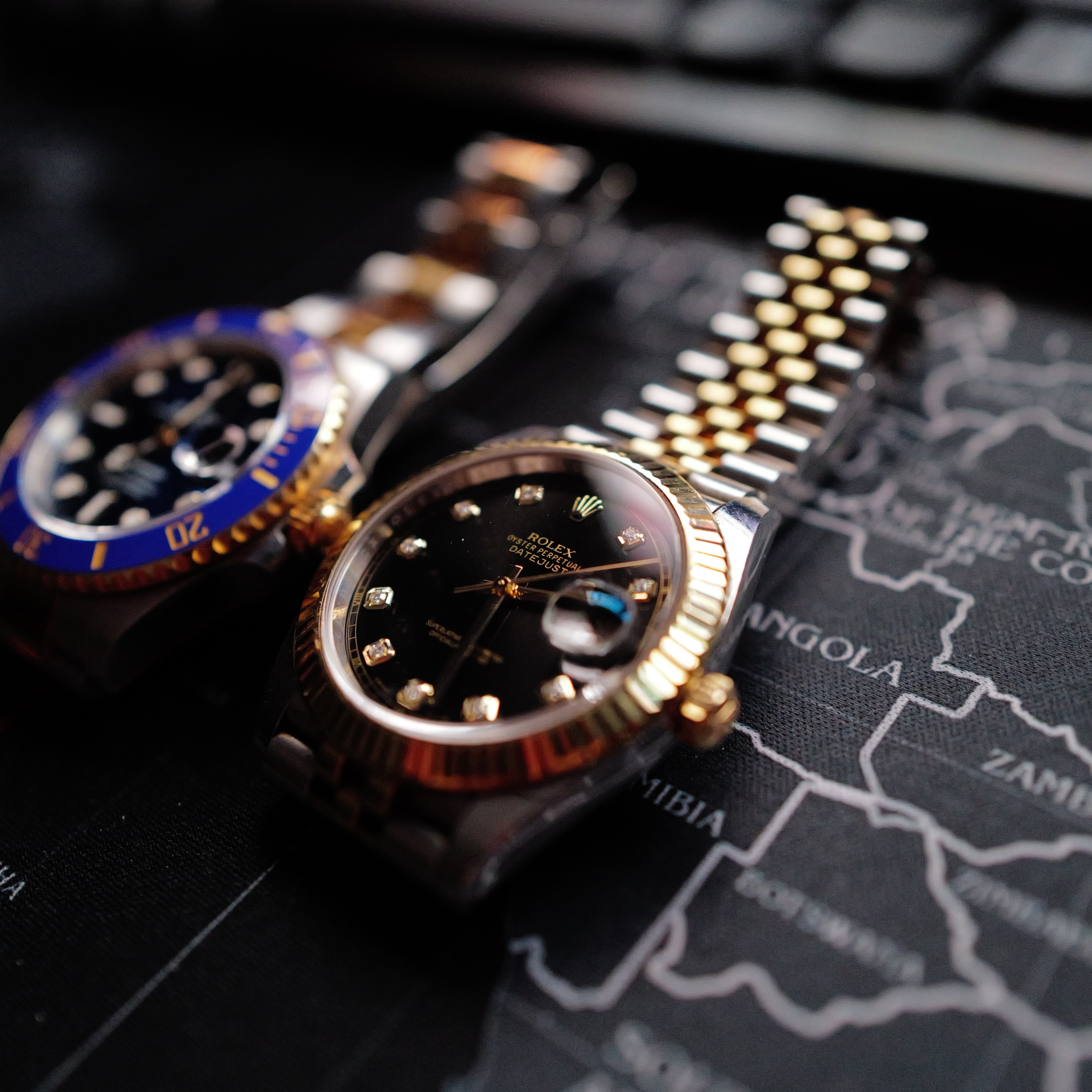 Rolex Datejust 41mm 126333 Bright Black Diamond-Set Jubilee 착용 스타일 - 2