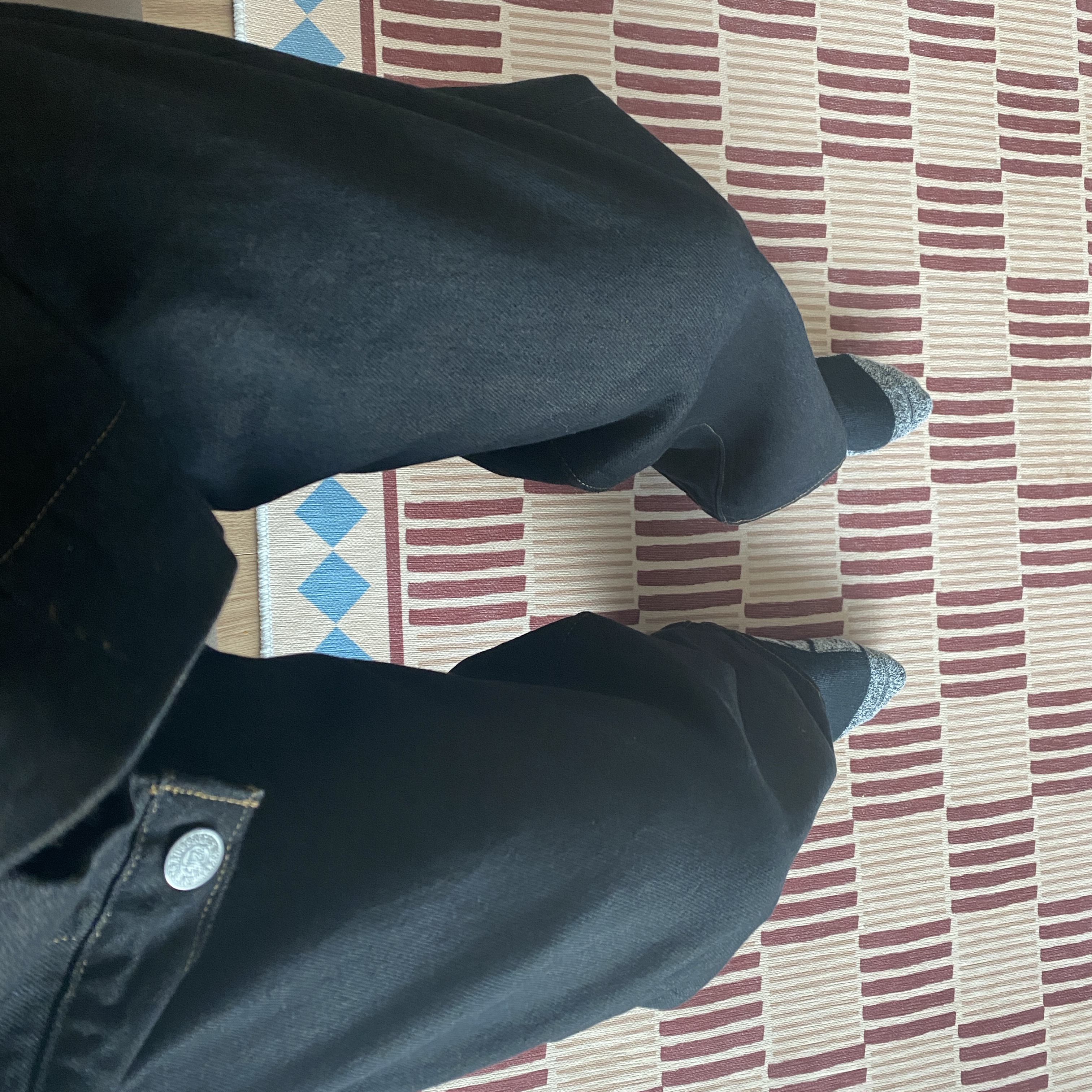 Stussy x Levi's Crispy Rinse 568 Jean Black 착용 스타일
