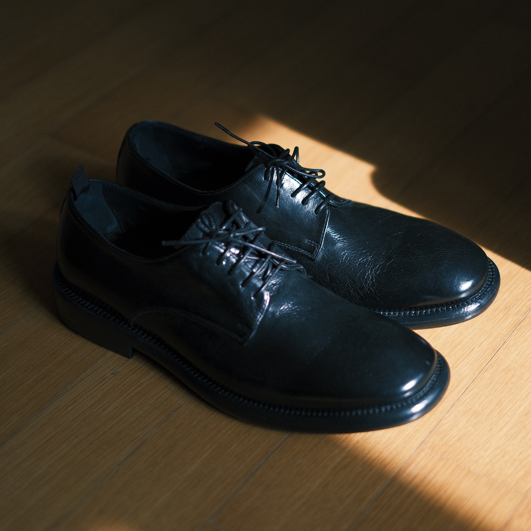 Grds Blucher 08 Leather Black, Nike Air Max Torch 4 Anthracite Metallic Silver 착용 스타일 - 9